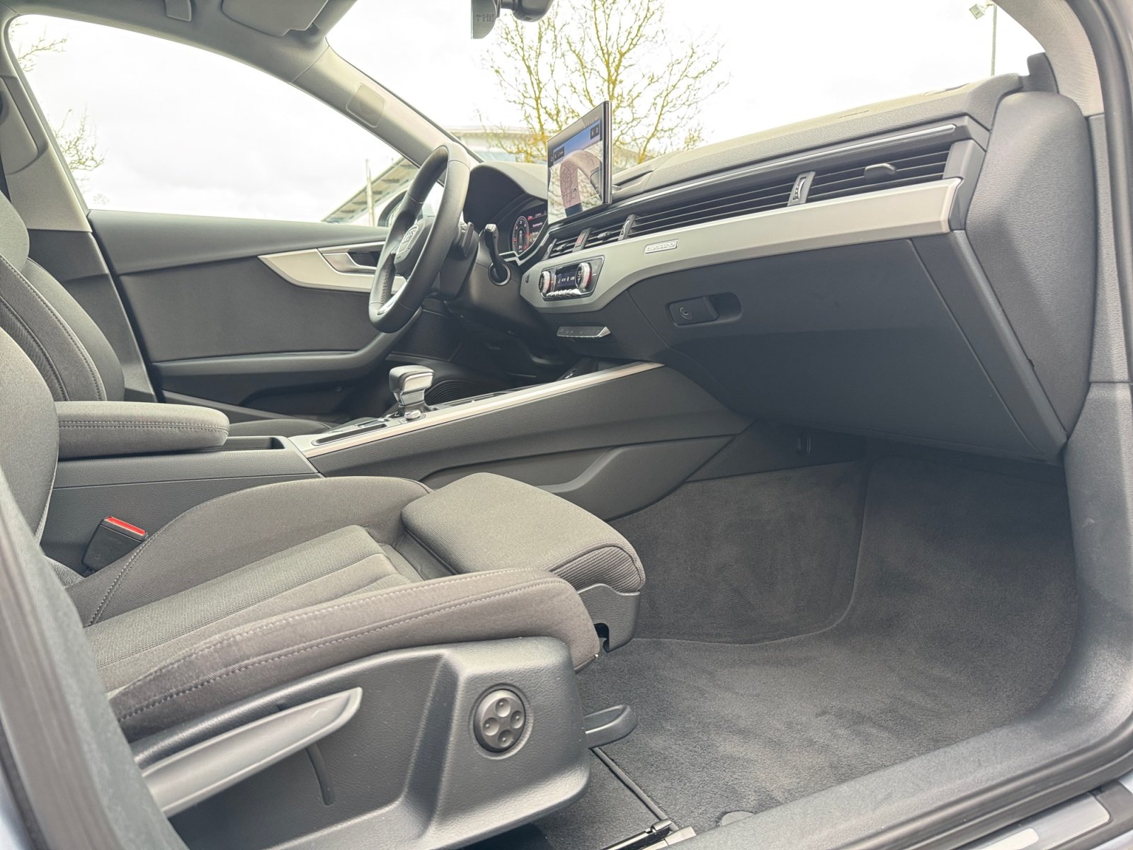 A4 Avant advanced 40TDI quattro S tronic matrix