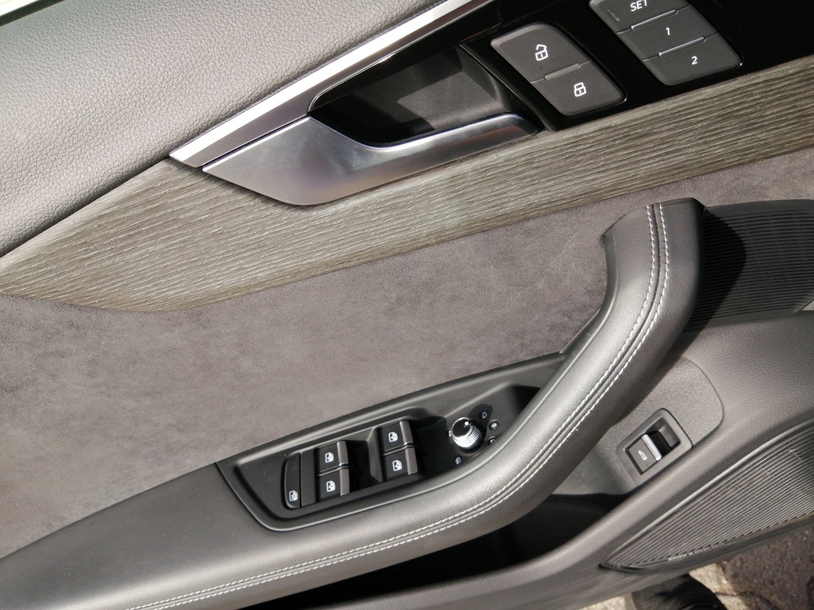 A4 Avant advanced 50TDI quattro tiptronic S Line
