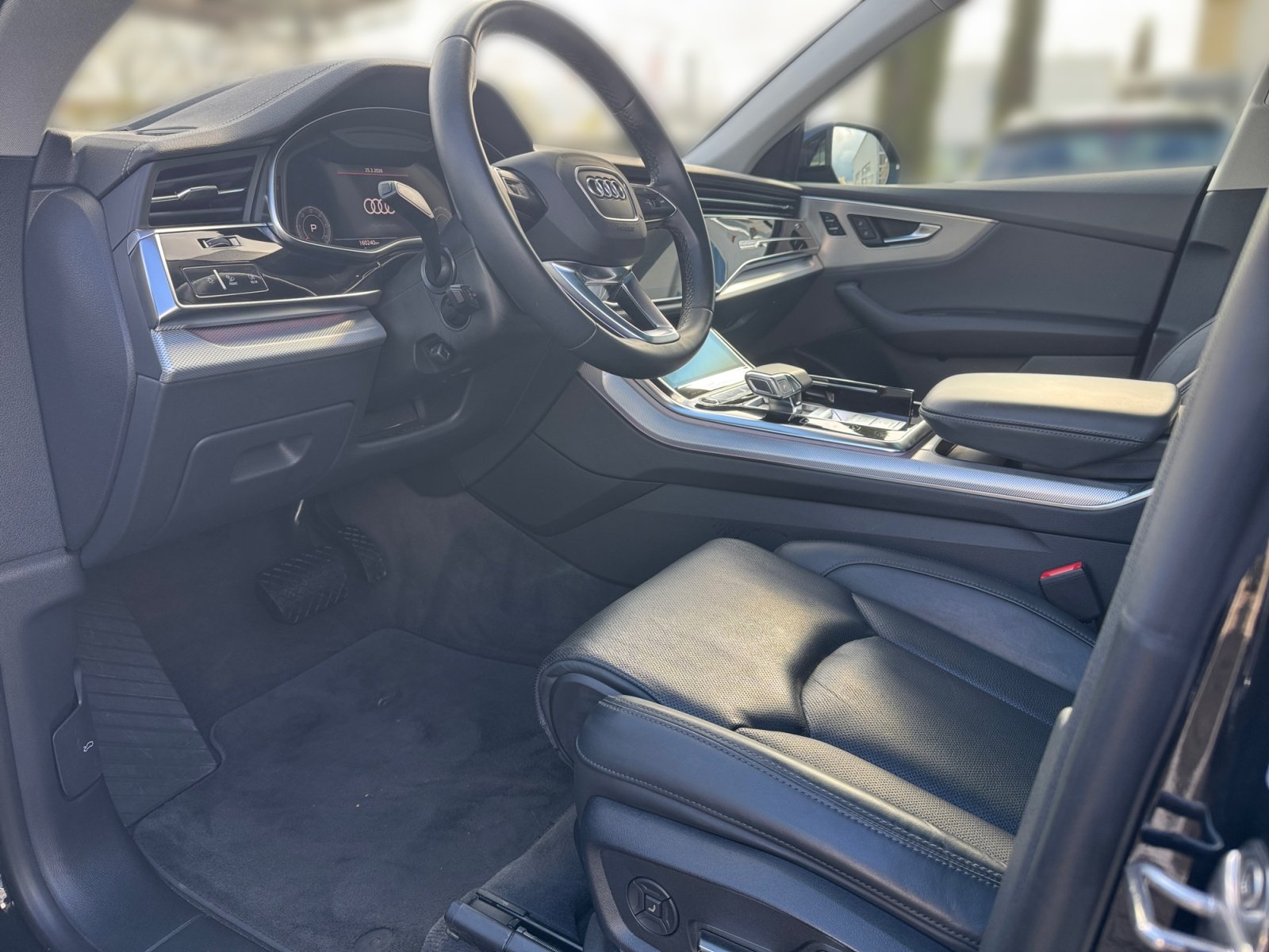 Q8 50TDI quattro tiptronic S Line,matrix,360,HUD