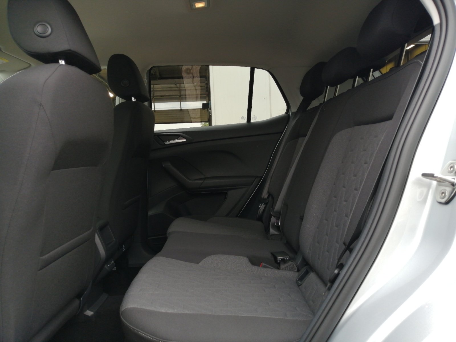T-Cross 1.0TSI LIFE PDC,Virtual,ACC,LED,2xKlima