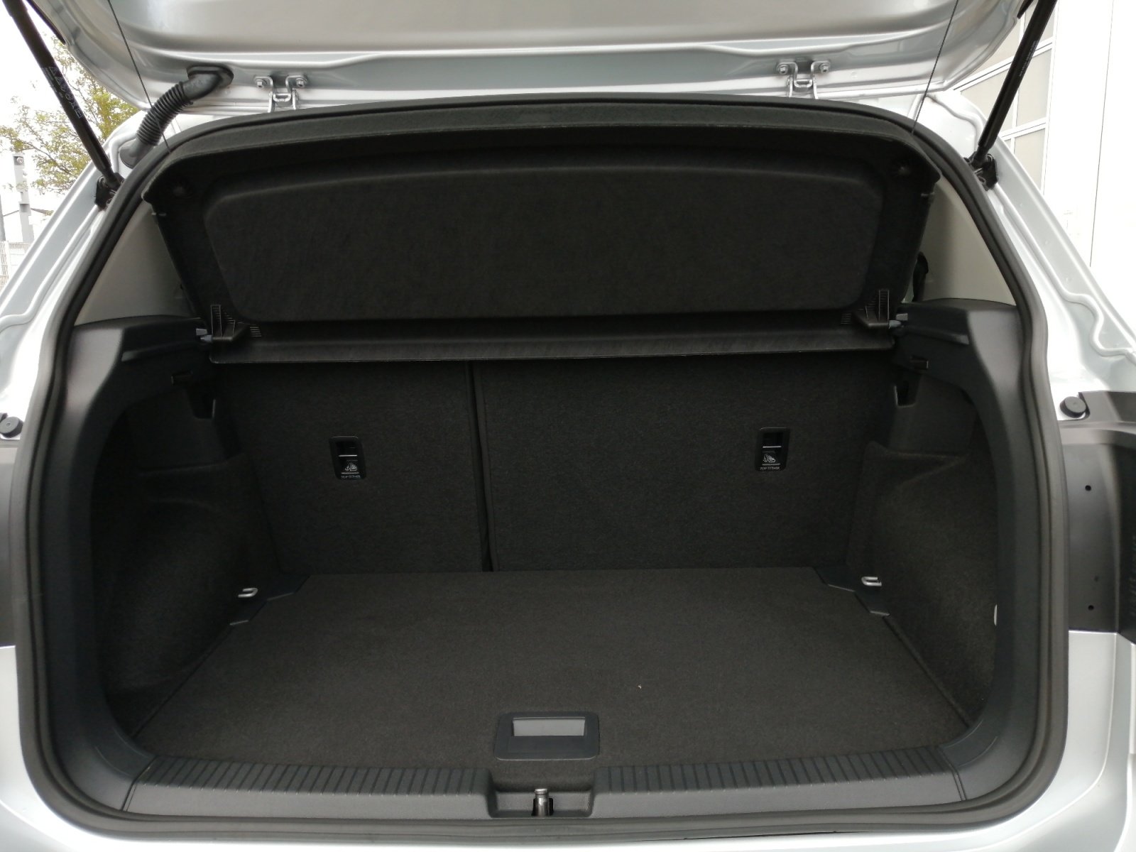 T-Cross 1.0TSI LIFE PDC,Virtual,ACC,LED,2xKlima