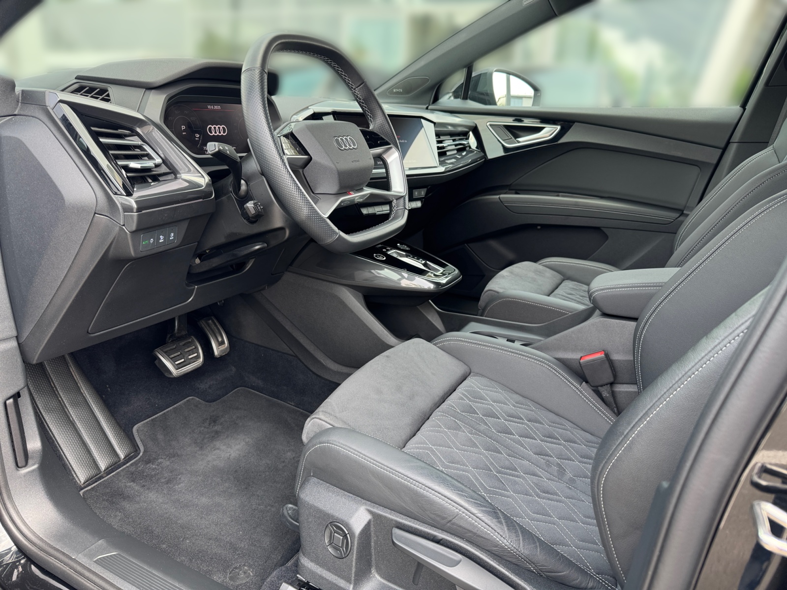 Q4 Sportback e-tron 50 quattro ,S Line,PANO,PDC