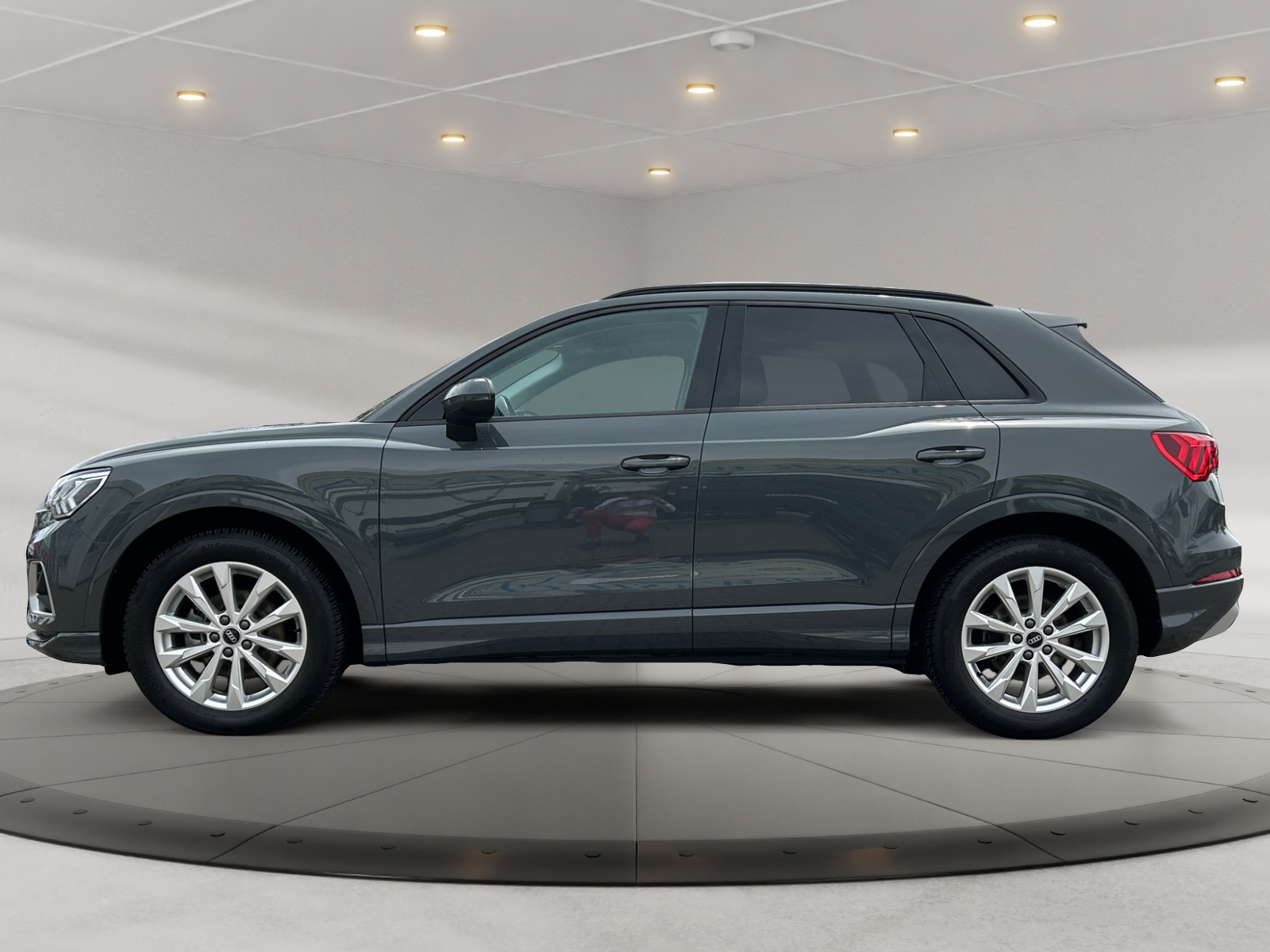 Q3 advanced advanced 35 TFSI 110(150)  S tronic
