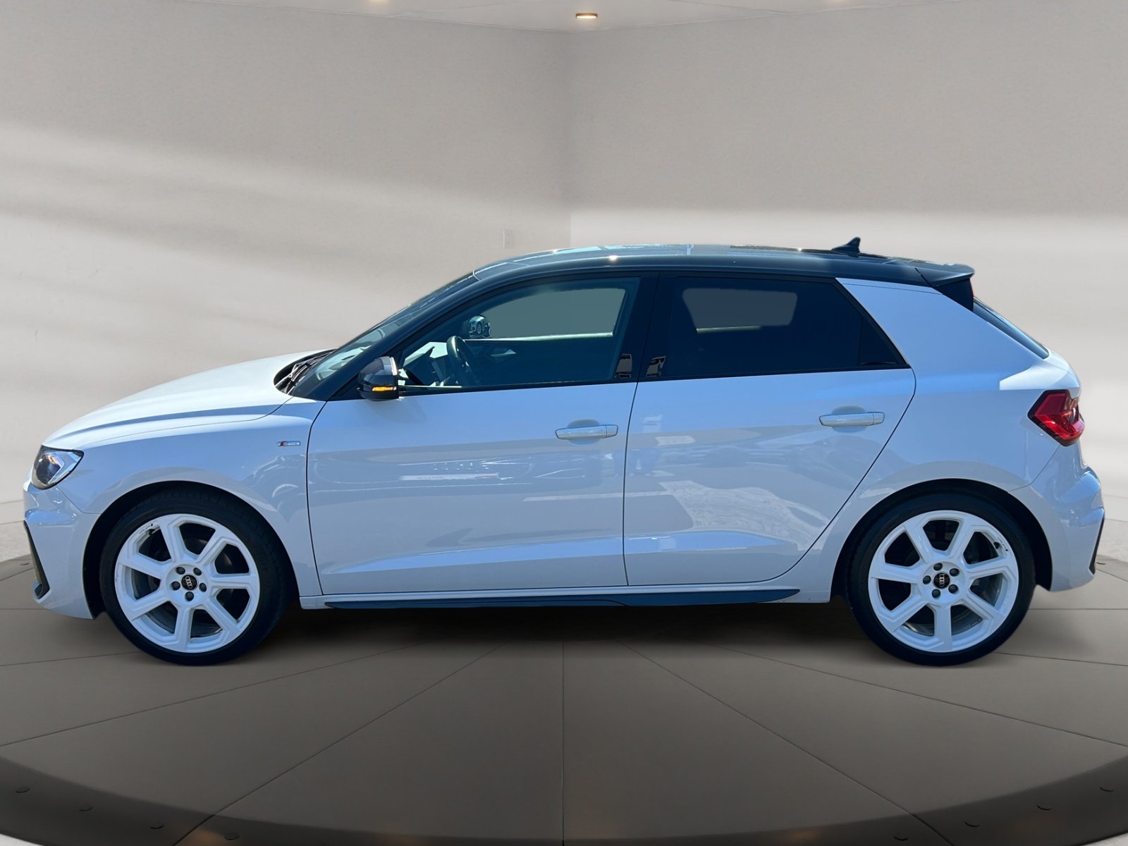 A1 Sportback S line 35 TFSI S tronic S Line,PDC