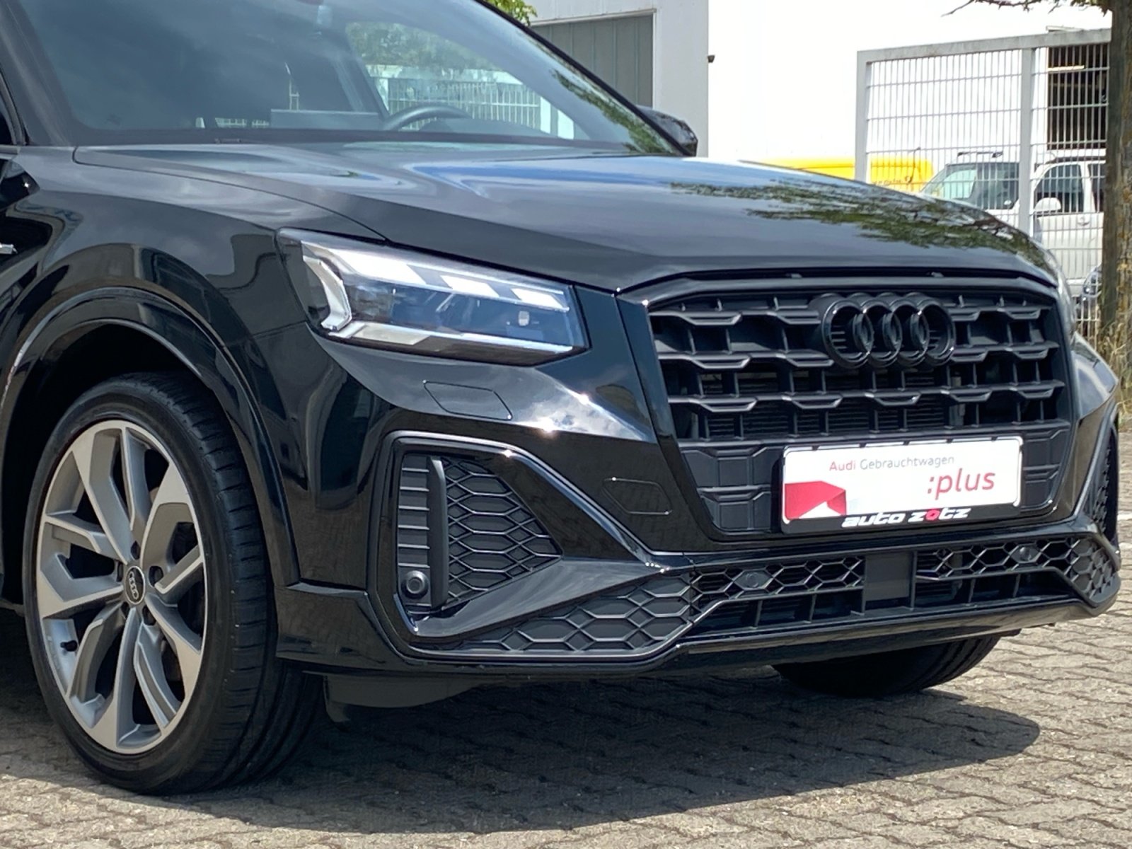 Q2 S line 35 TFSI S tronic S Line,matrix,Kam.,LM