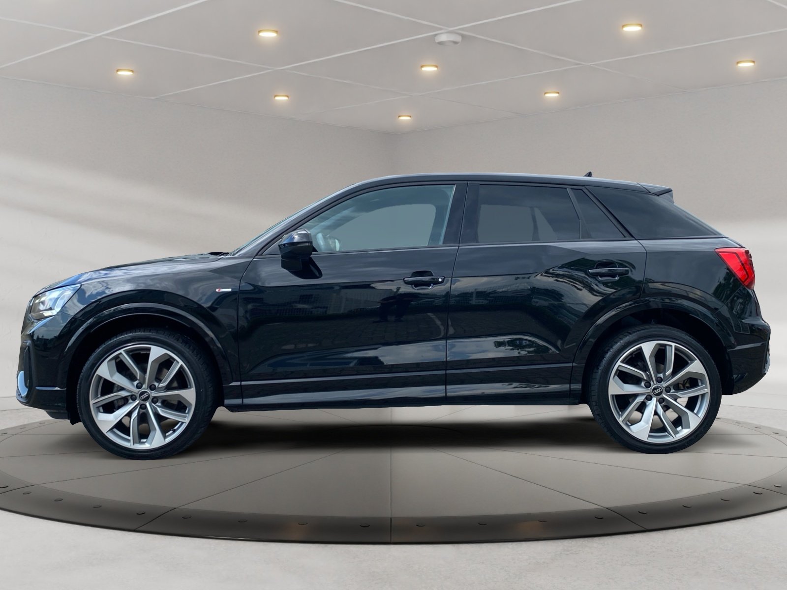 Q2 S line 35 TFSI S tronic S Line,matrix,Kam.,LM