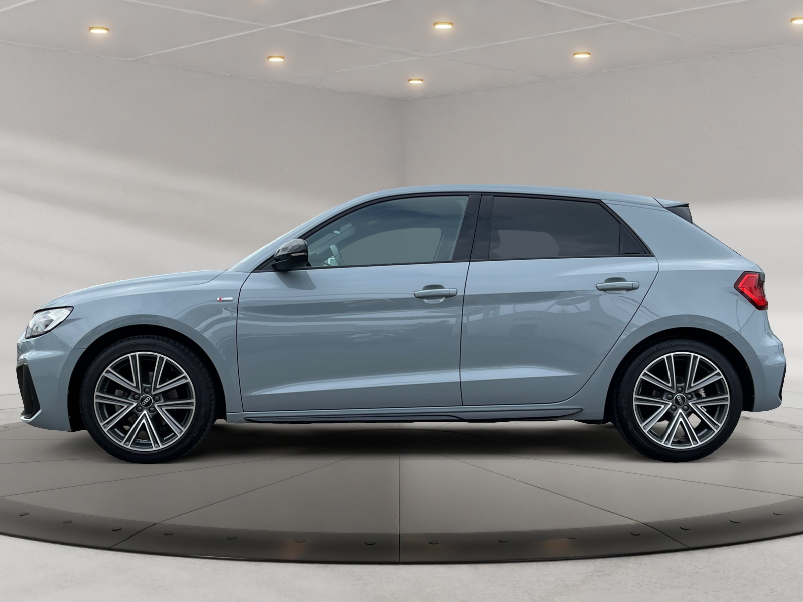 A1 Sportback S line 30 TFSI S tronic S line 30 TFSI S tronic