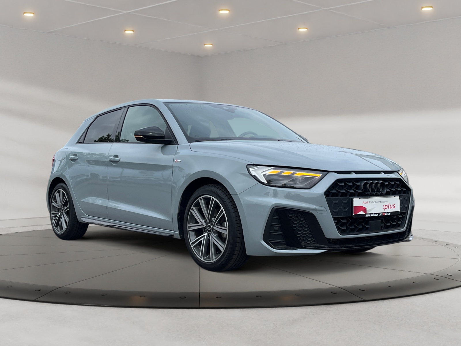 A1 Sportback S line 30 TFSI S tronic S line 30 TFSI S tronic