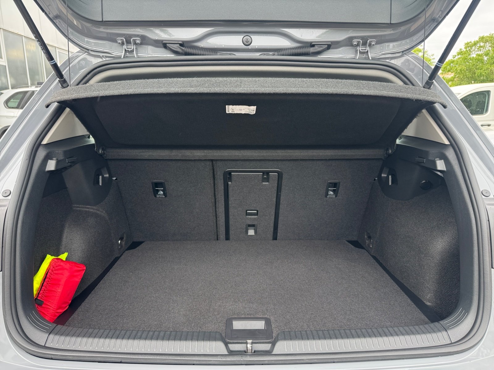 Golf VIII Life 1.5 l eTSI OPF  DSG Kam.,PDC,ACC