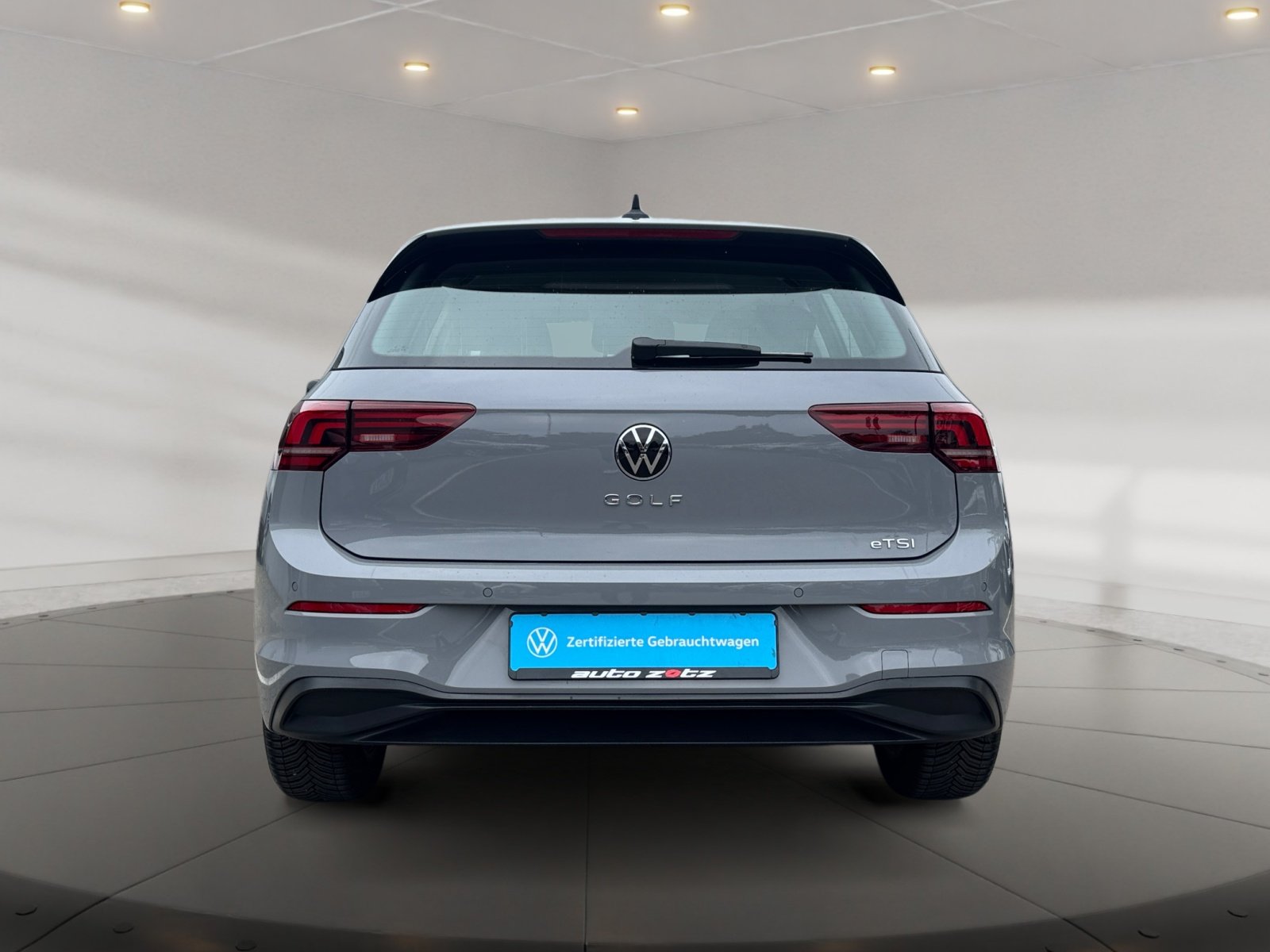 Golf VIII Life 1.5 l eTSI OPF  DSG Kam.,PDC,ACC