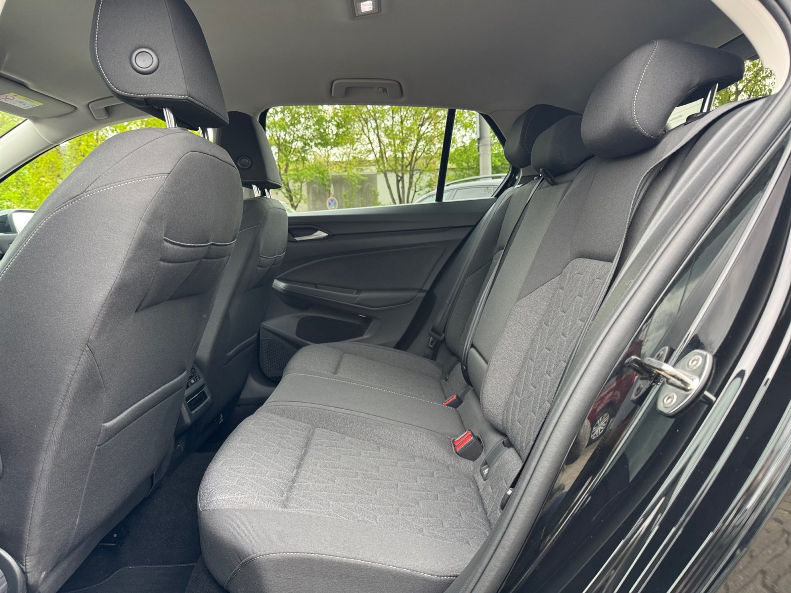 Golf VIII Life 1.5 l eTSI OPF  DSG Kam.,PDC,ACC