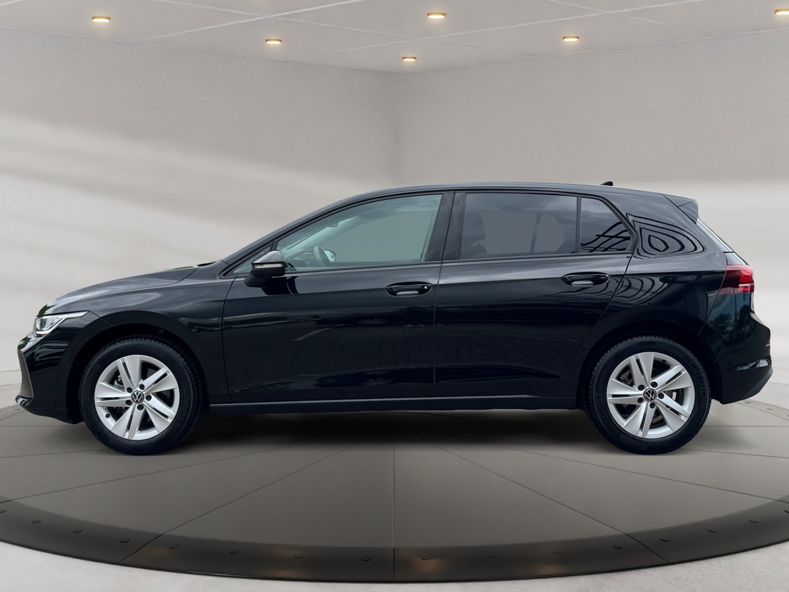 Golf VIII Life 1.5 l eTSI OPF  DSG Kam.,PDC,ACC