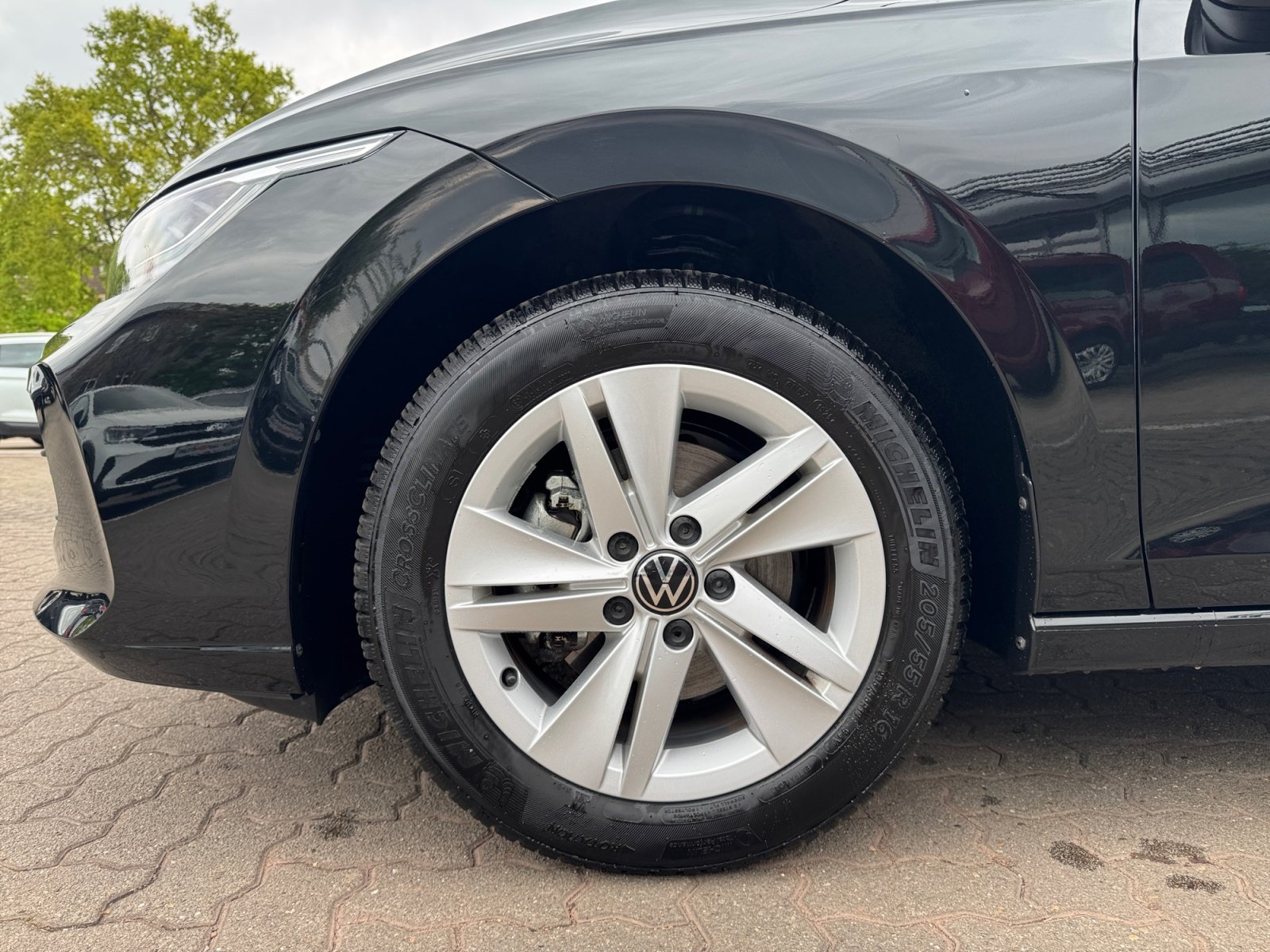 Golf VIII Life 1.5 l eTSI OPF  DSG Kam.,PDC,ACC