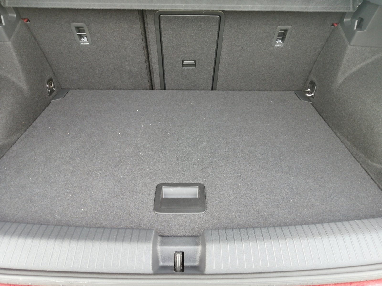 T-ROC R-Line 1.0 TSI LED-Plus Navi ACC SHZ,