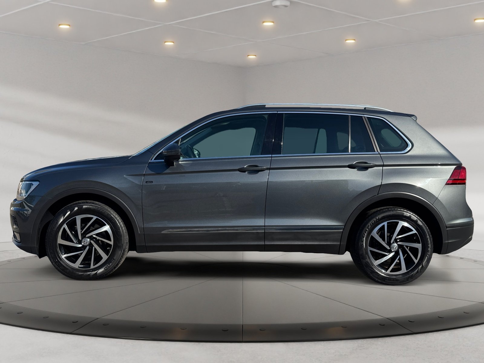 Tiguan 2.0TDI JOIN PDC,ACC,Navi,DynLicht,KlimaA