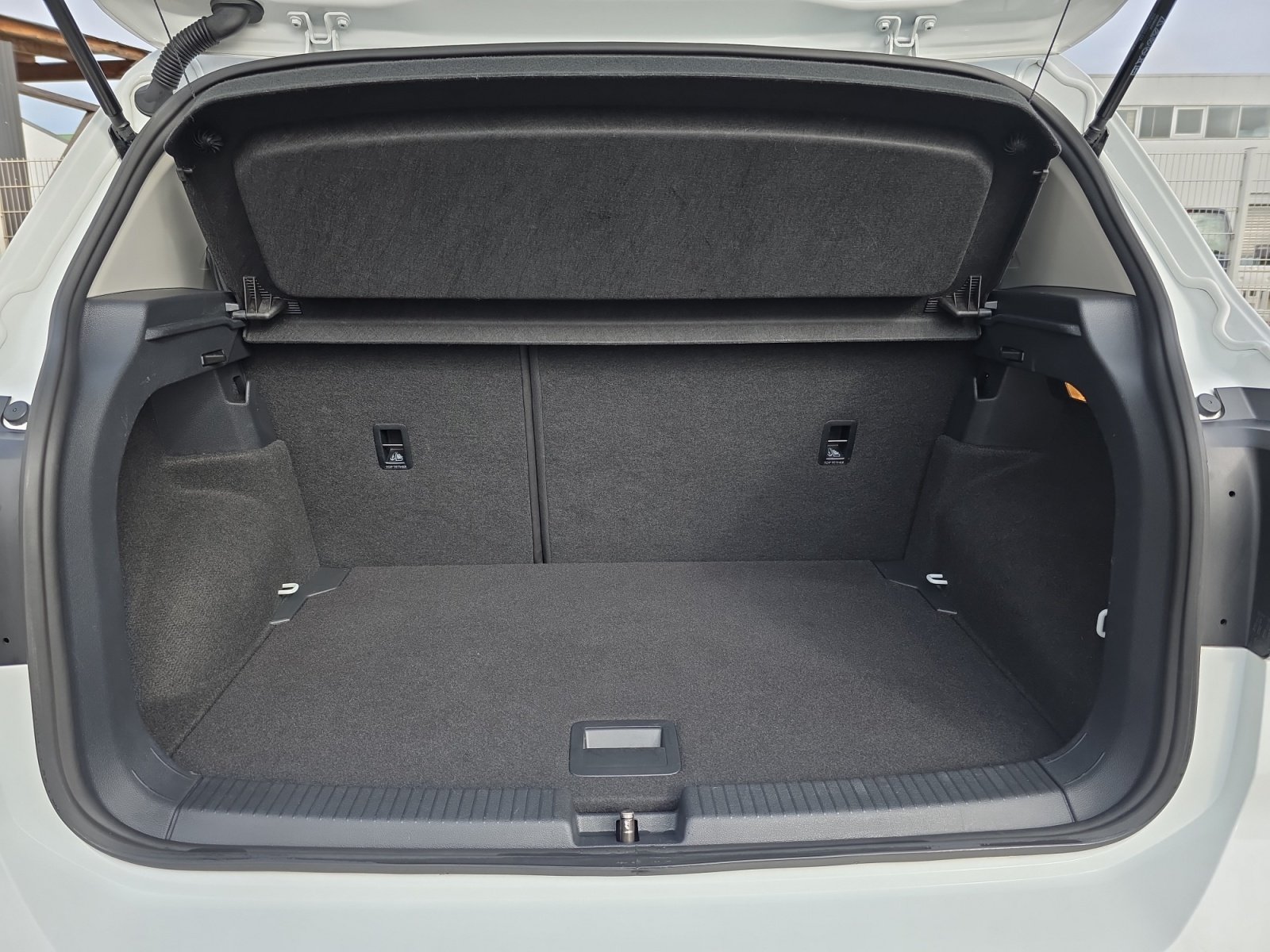 T-Cross Life Life 1.0 TSI OPF 70 kW 5-Gang PDC