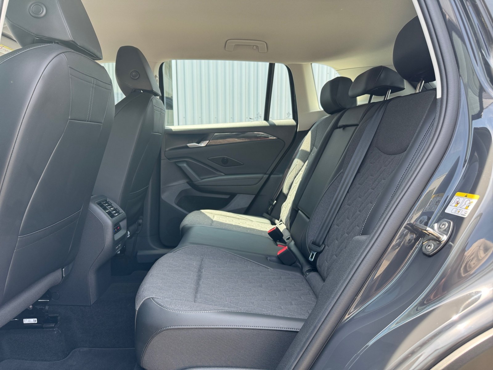 Tiguan III 1.5eTSI LIFE IQ.Drive 360,Kam.,PDC
