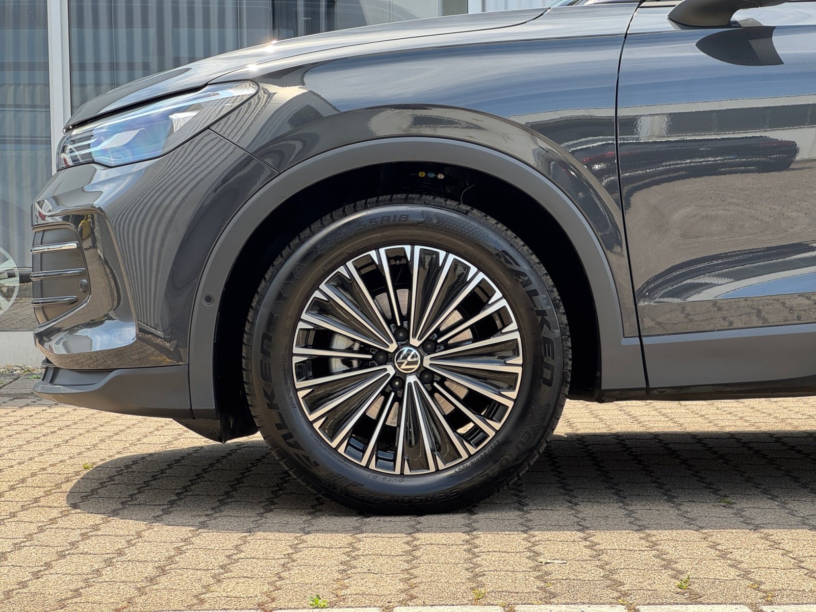Tiguan III 1.5eTSI LIFE IQ.Drive 360,Kam.,PDC