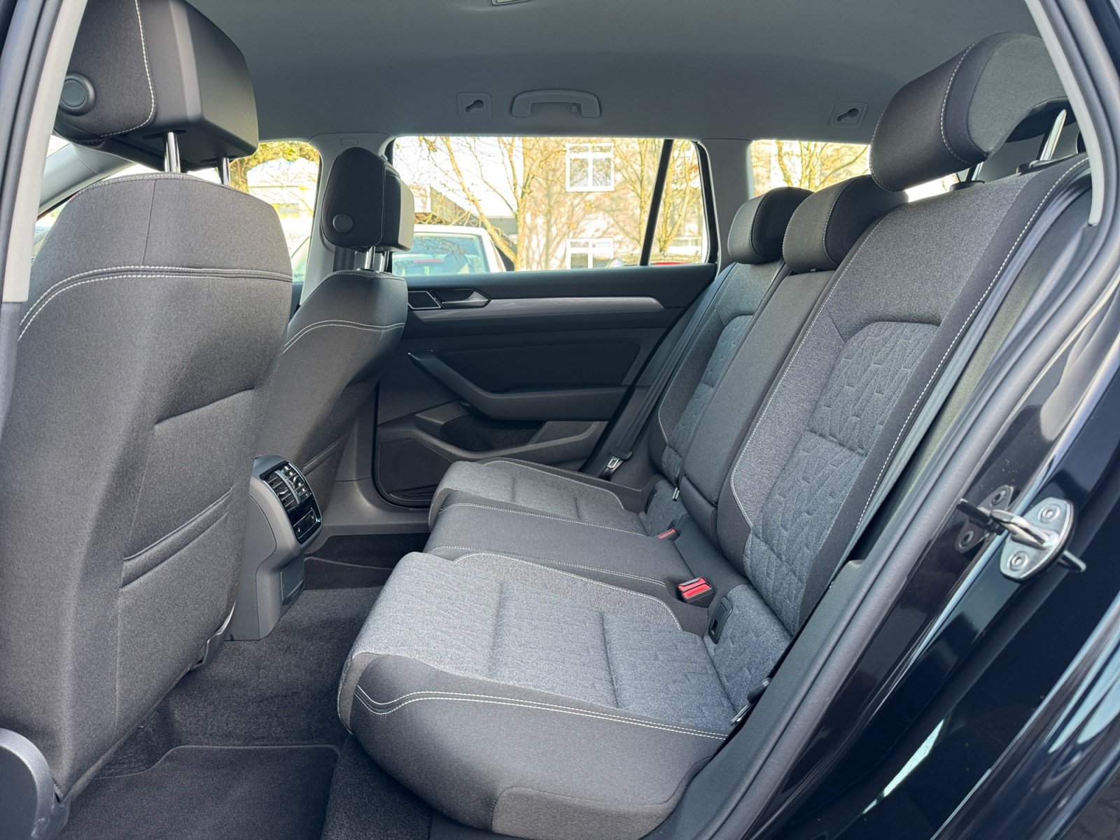 Passat Variant GTE Kam.,Massage,PDC,ACC,LED,Navi