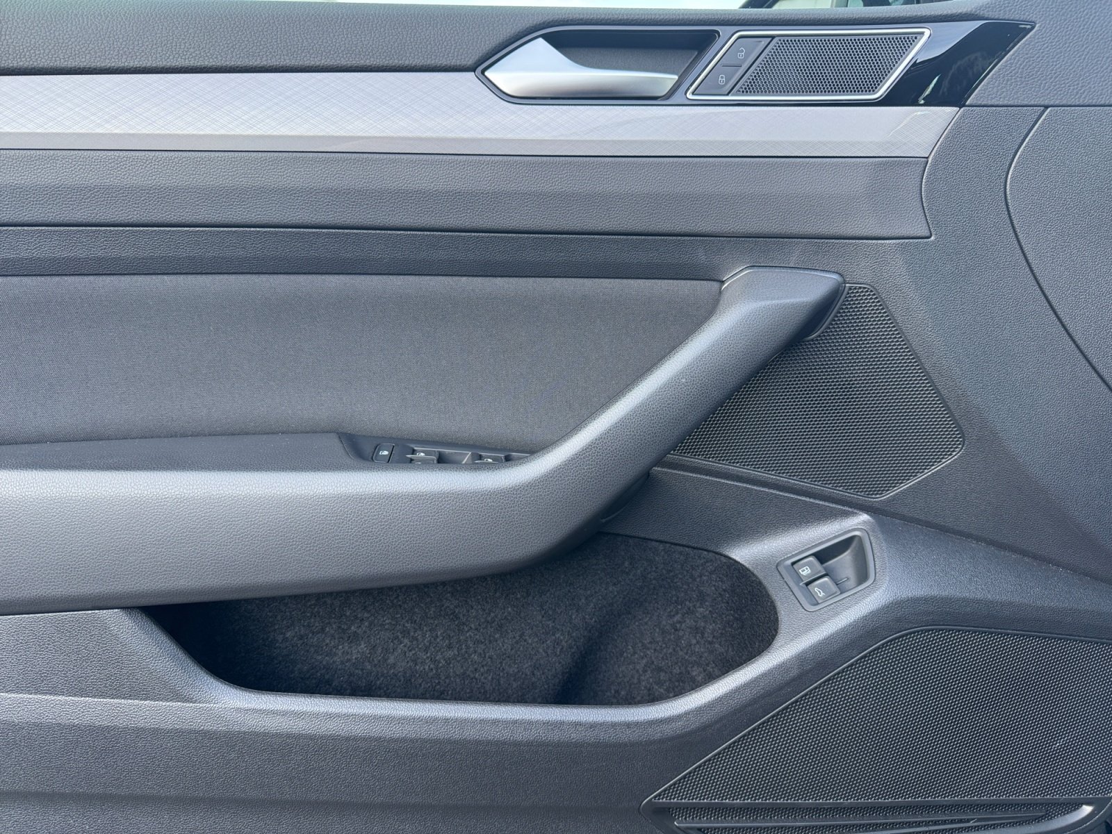 Passat Variant GTE Kam.,Massage,PDC,ACC,LED,Navi