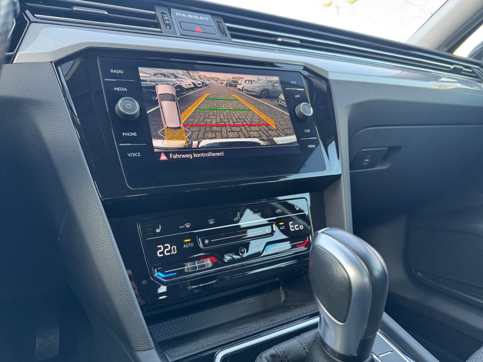 Passat Variant GTE Kam.,Massage,PDC,ACC,LED,Navi