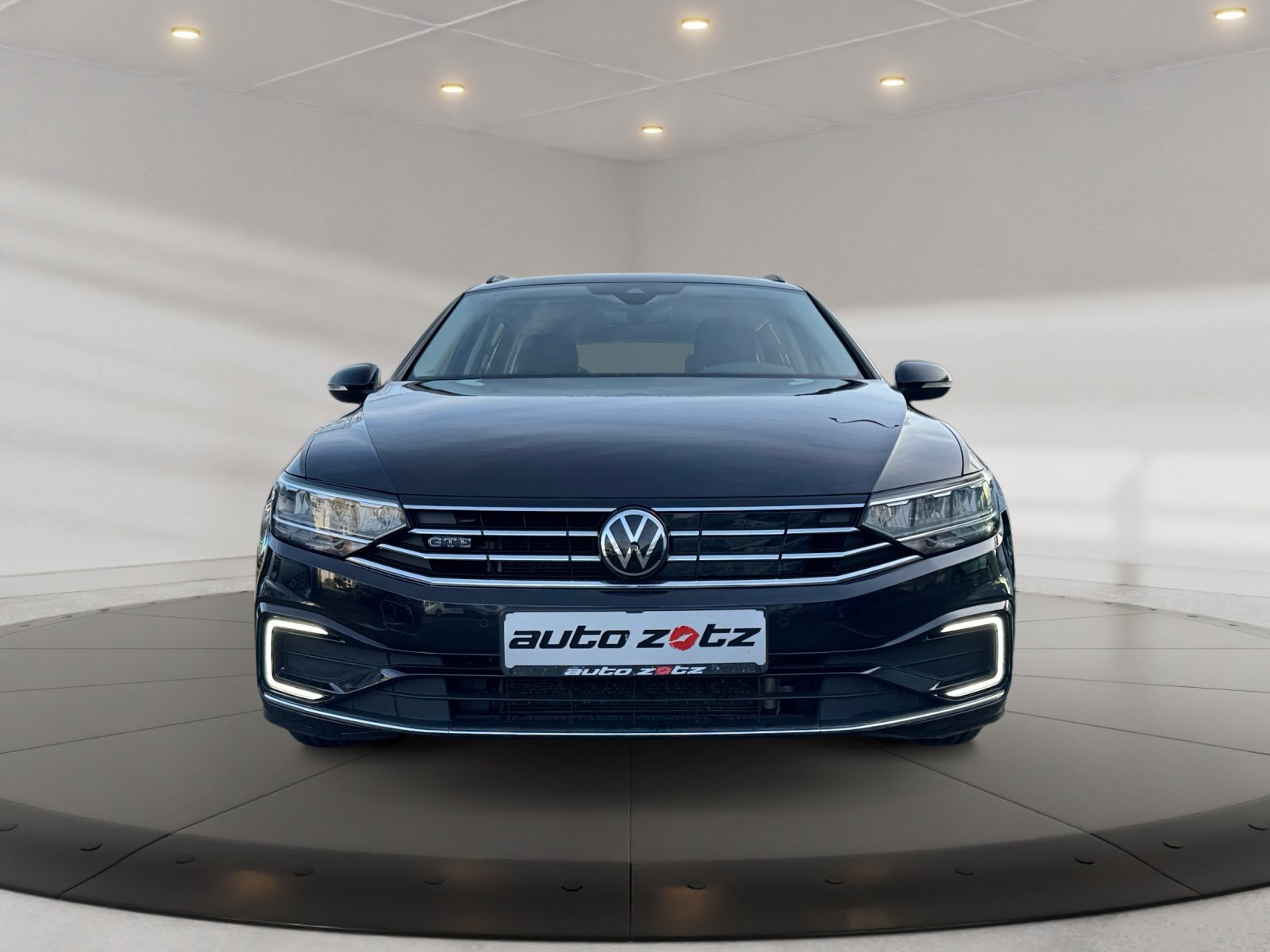 Passat Variant GTE Kam.,Massage,PDC,ACC,LED,Navi