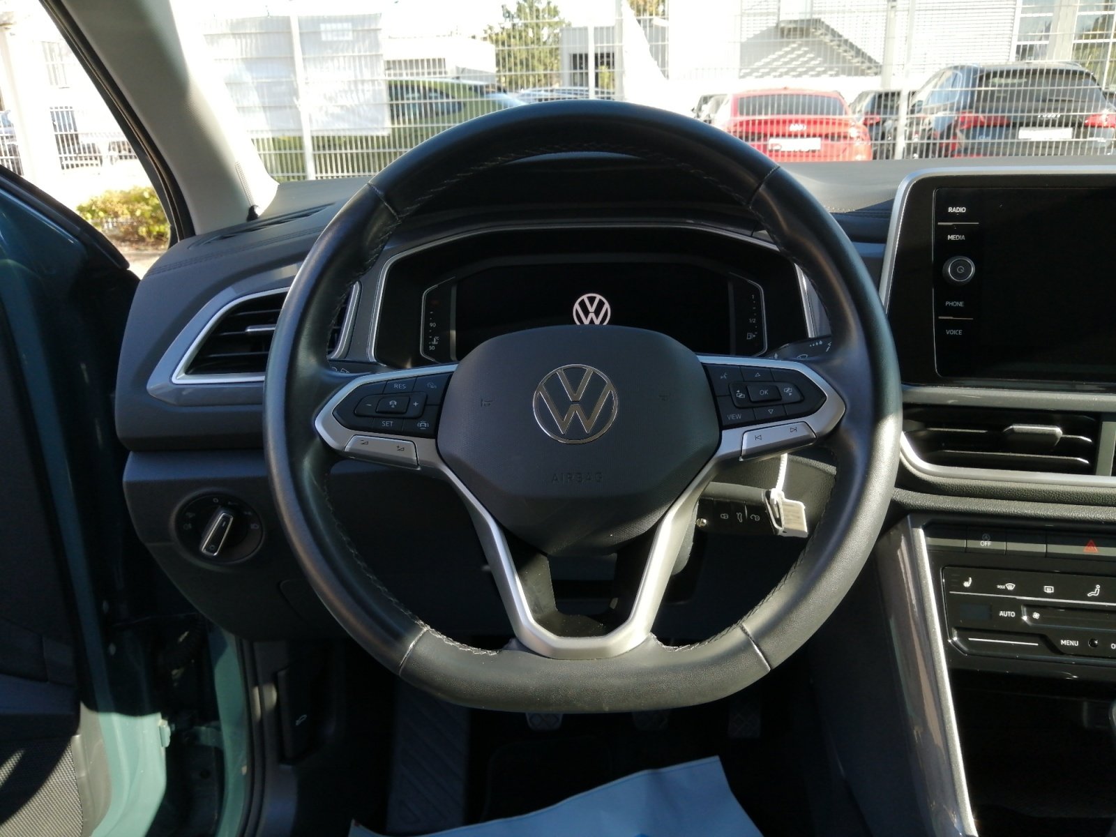T-Roc Style 1.0 l TSI OPF  6-Gang Kam.,PDC,ACC
