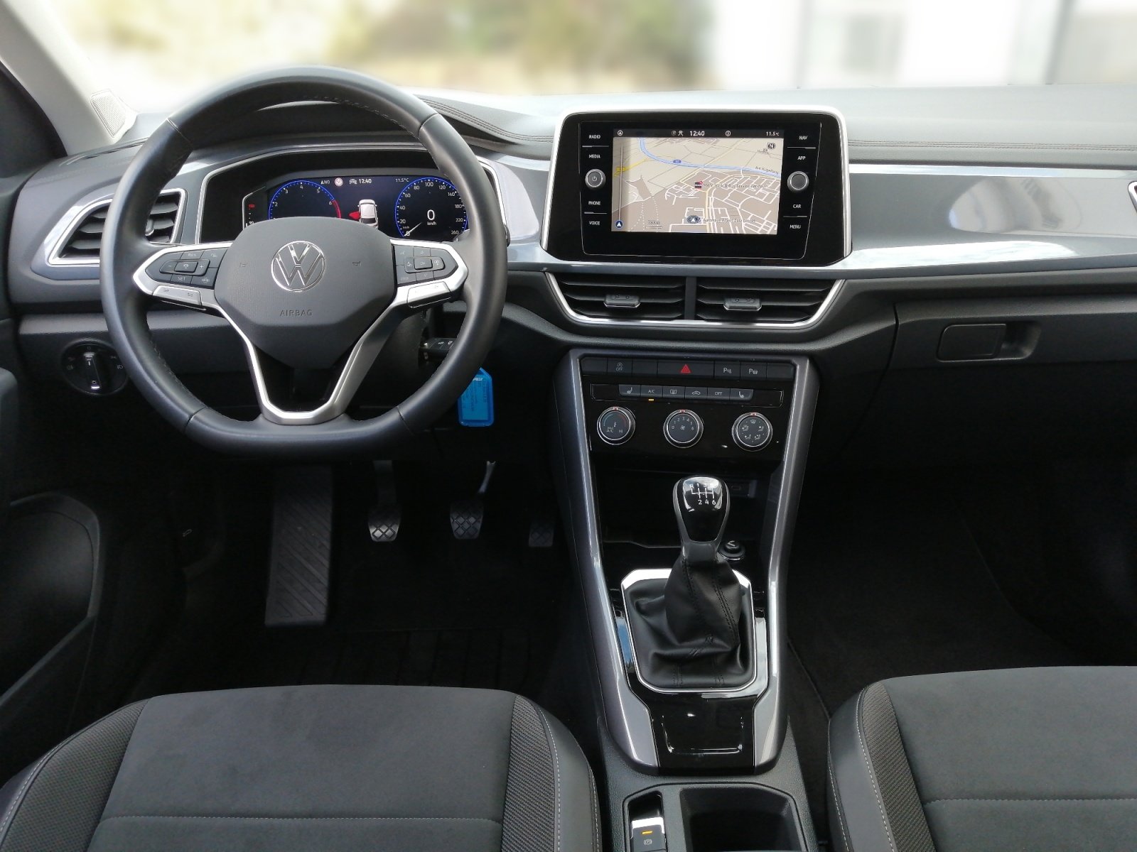 T-Roc Style 1.0 TSI OPF 81 kW 6-Gang PDC,Virtual