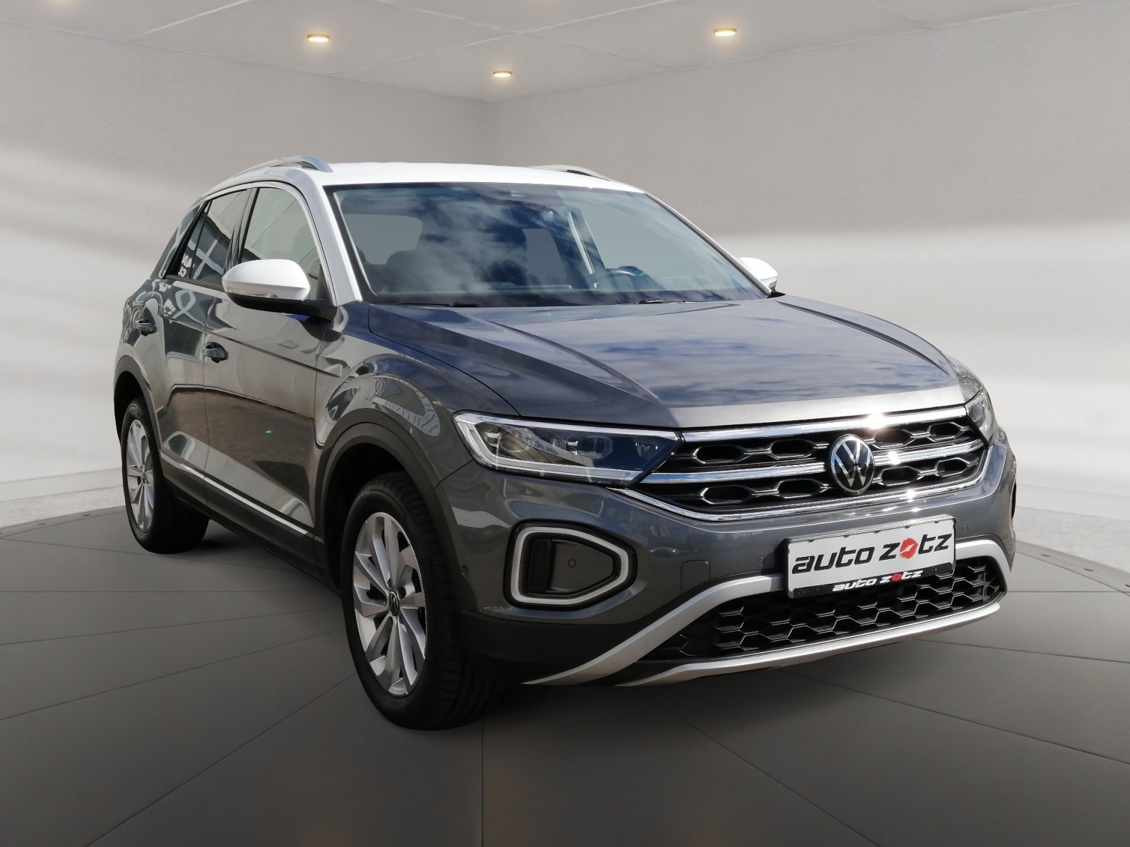 T-Roc Style 1.0 TSI OPF 81 kW 6-Gang PDC,Virtual
