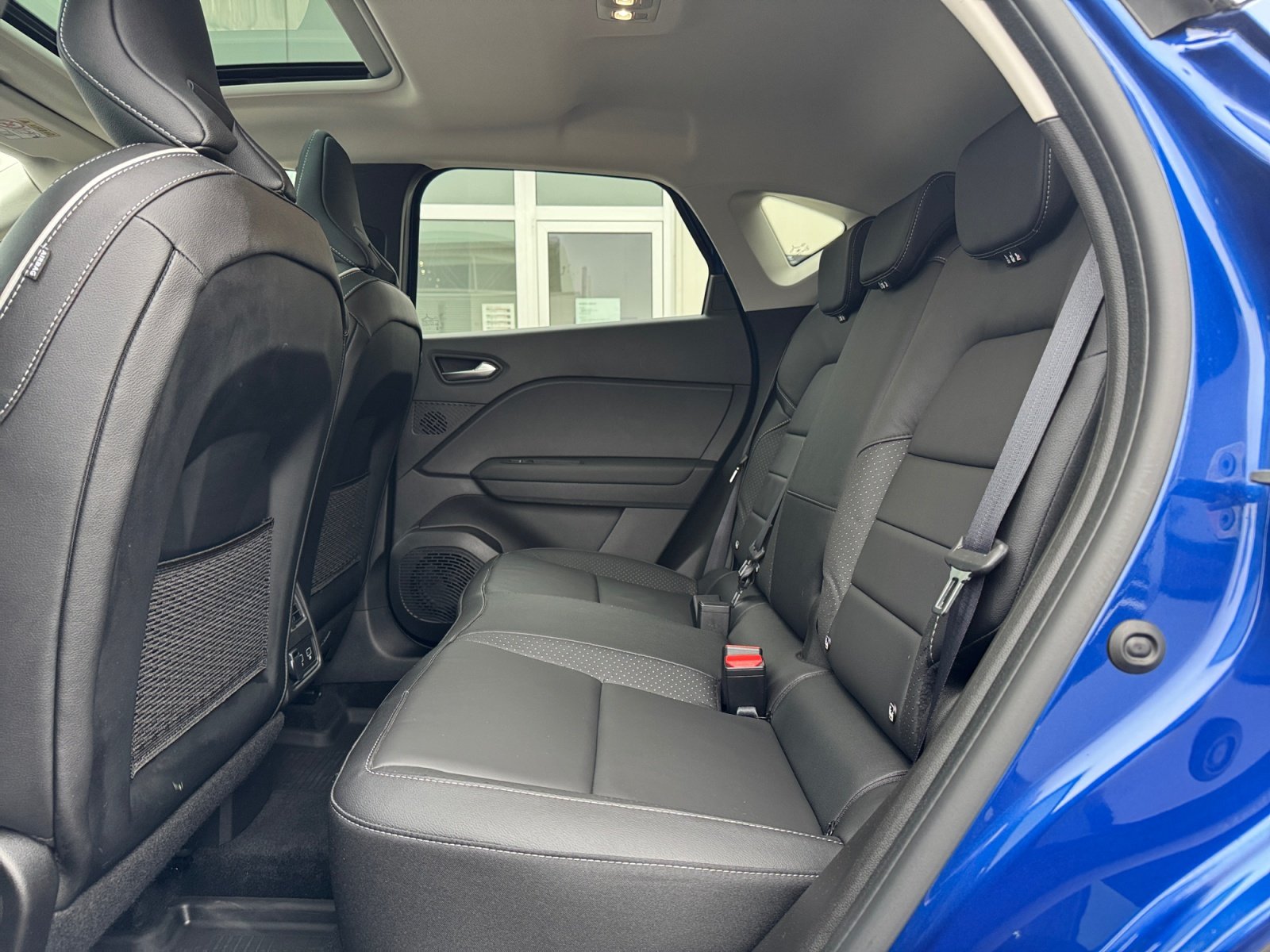 ASX 1.6 Top Hybrid ACC 36KW Kam.,PANO,PDC,ACC,LM