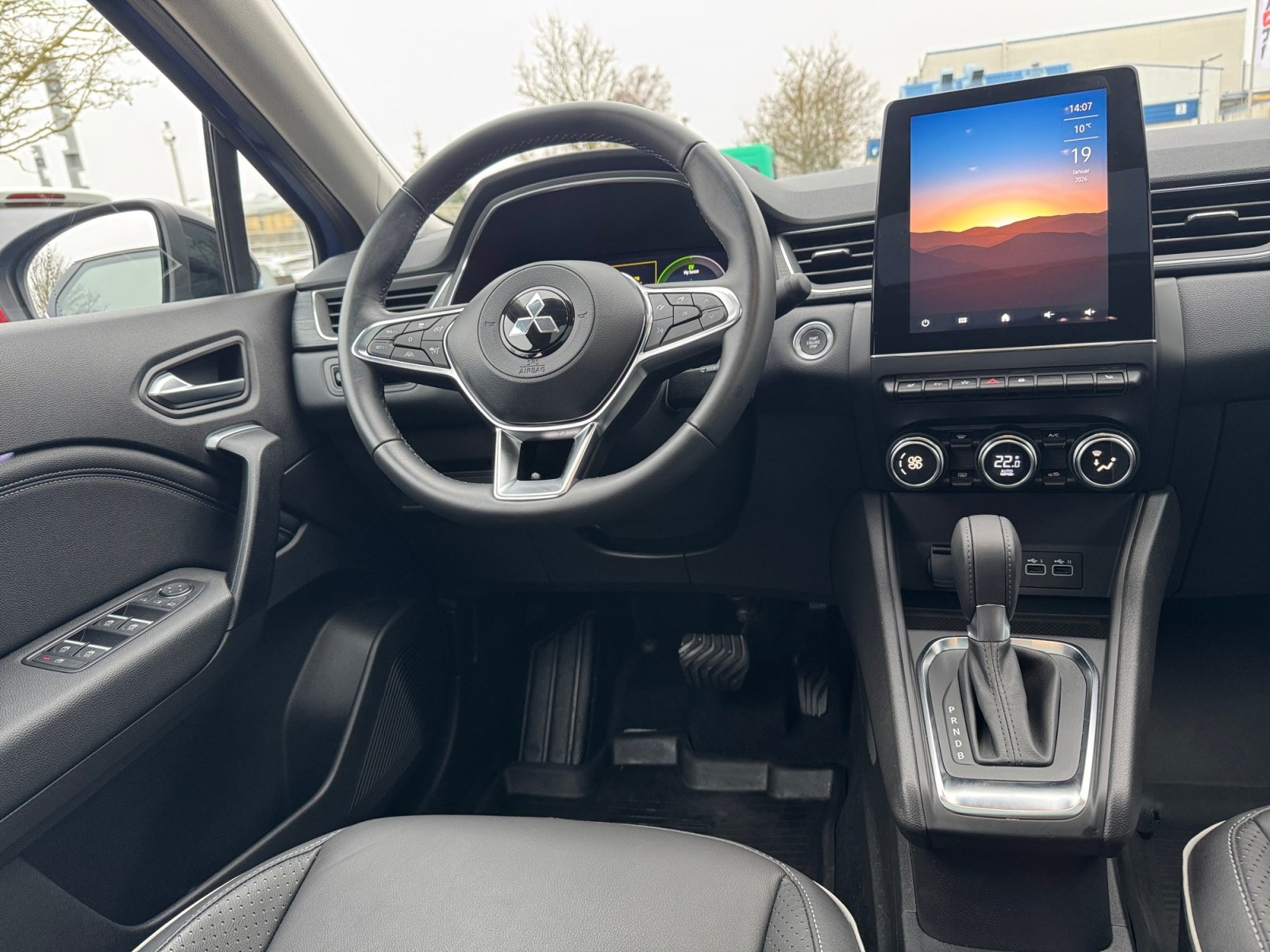 ASX 1.6 Top Hybrid ACC 36KW Kam.,PANO,PDC,ACC,LM