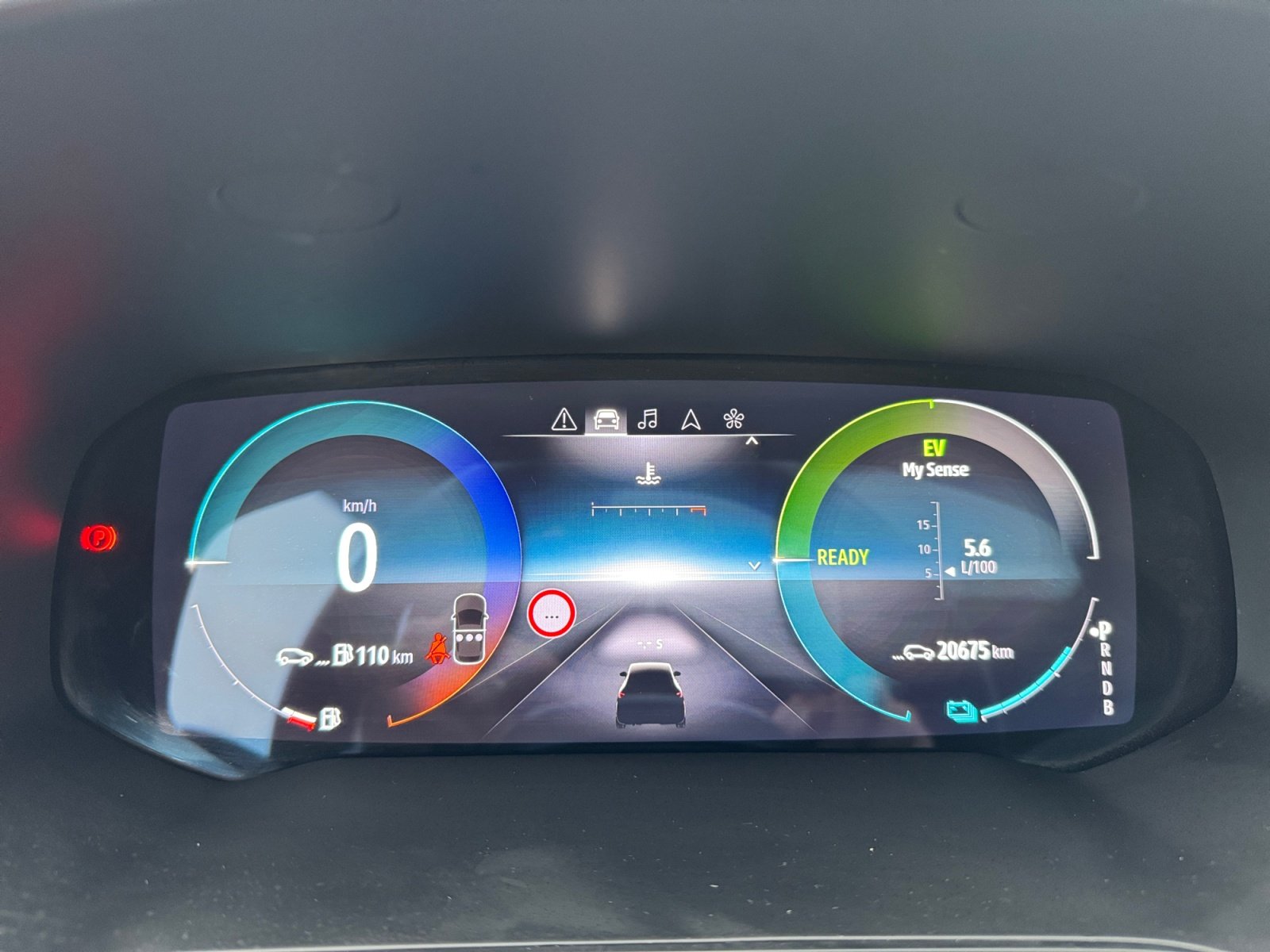 ASX 1.6 Top Hybrid ACC 36KW Kam.,PANO,PDC,ACC,LM