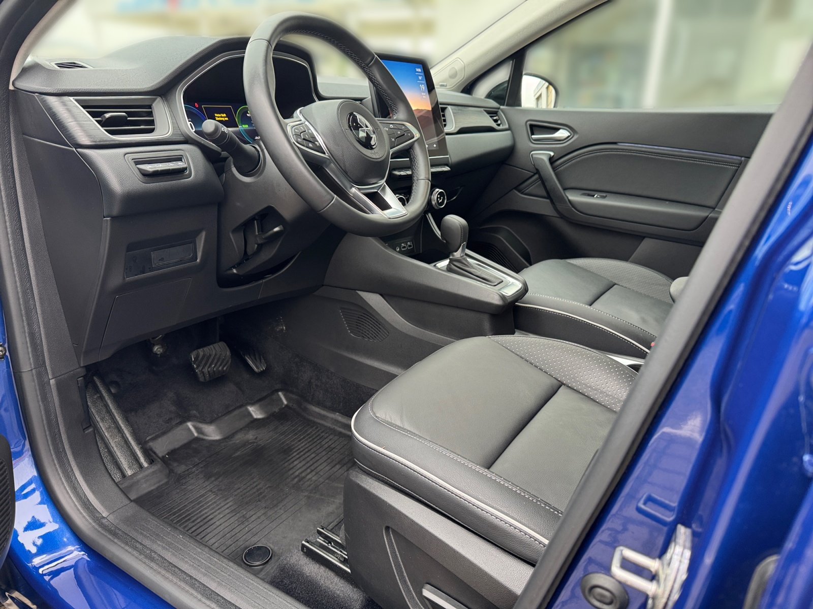 ASX 1.6 Top Hybrid ACC 36KW Kam.,PANO,PDC,ACC,LM