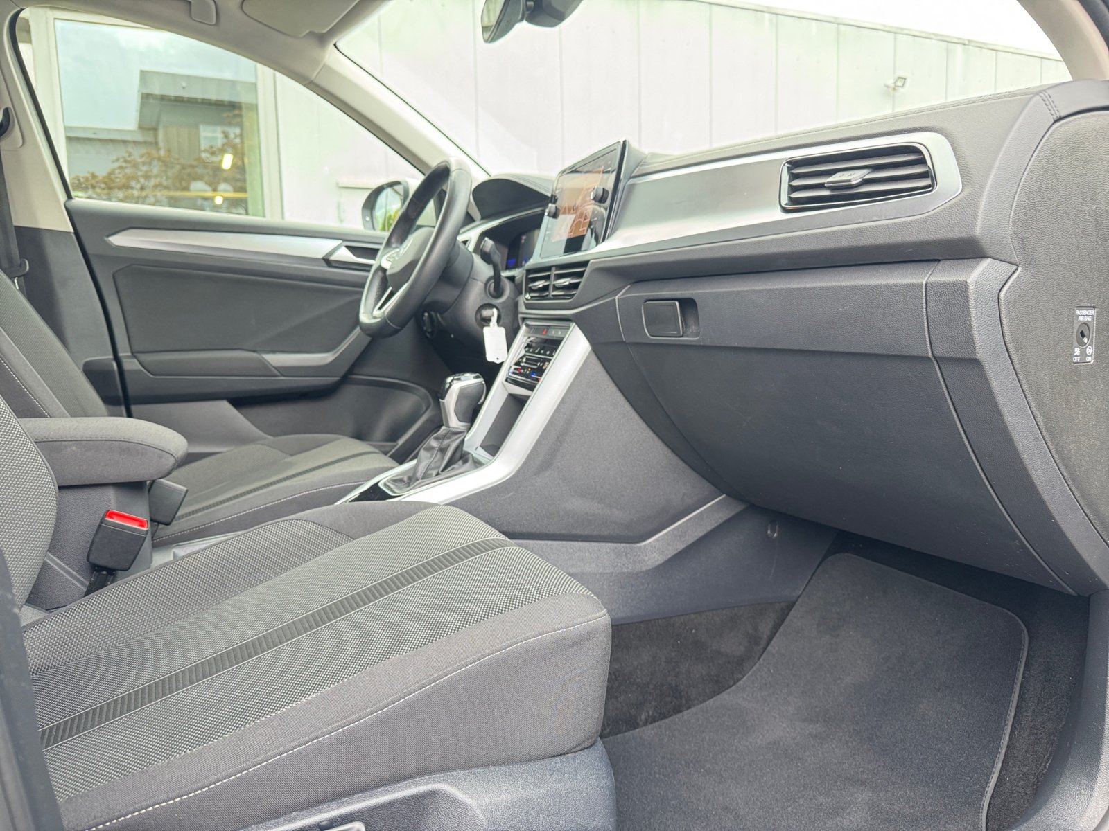 T-ROC Life 2.0 TDI SCR 110 kW 7-Gang-DSG PDC,LED