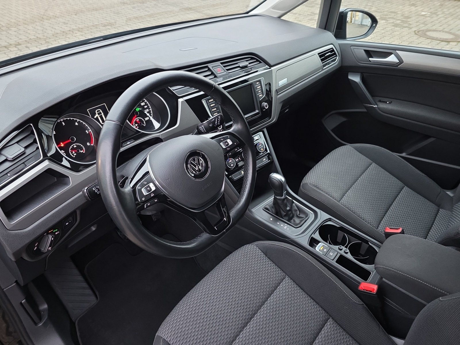 Touran Comfortline TOURAN 2.0 CLBMT 110TDI D6F