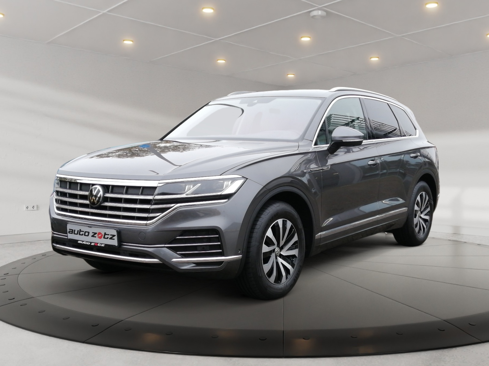 Touareg 3.0TDI Elegance LUFT AHK ,Luft,PDC,Kam.