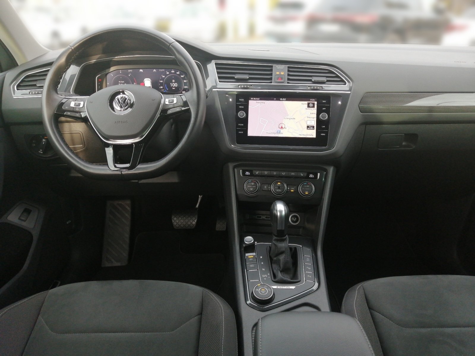 Tiguan 2.0TDI Highline 4Motion Kam.,PDC,Virtual