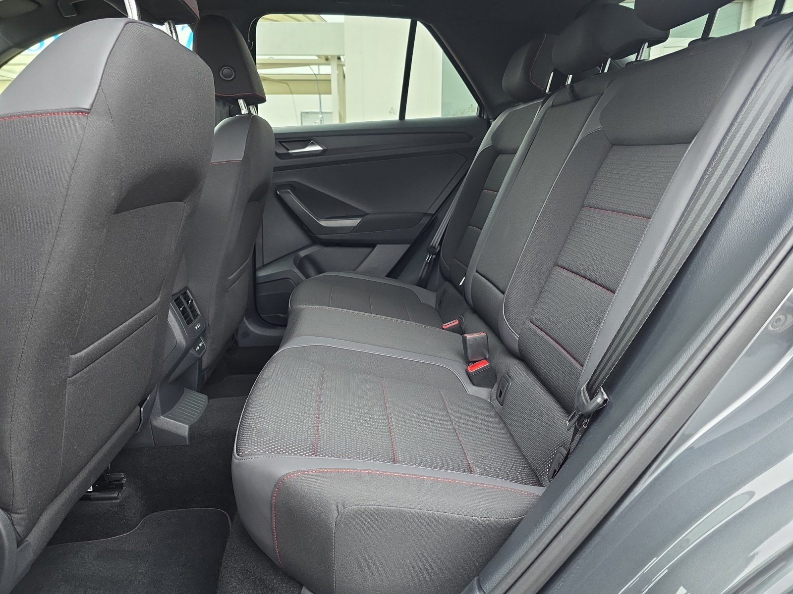 T-ROC Sport 1.5TSI Kam.,PDC,ACC,LED,2xKlima,LM