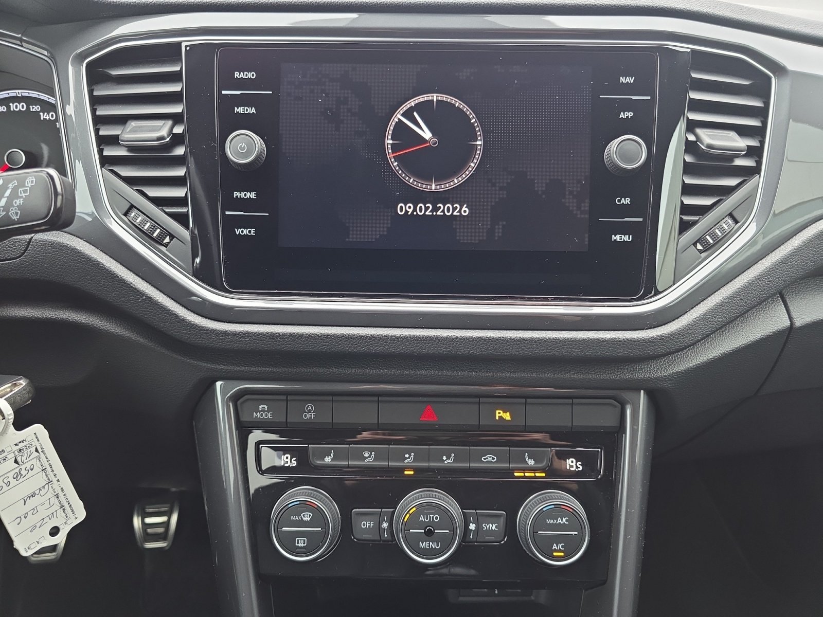 T-ROC Sport 1.5TSI Kam.,PDC,ACC,LED,2xKlima,LM