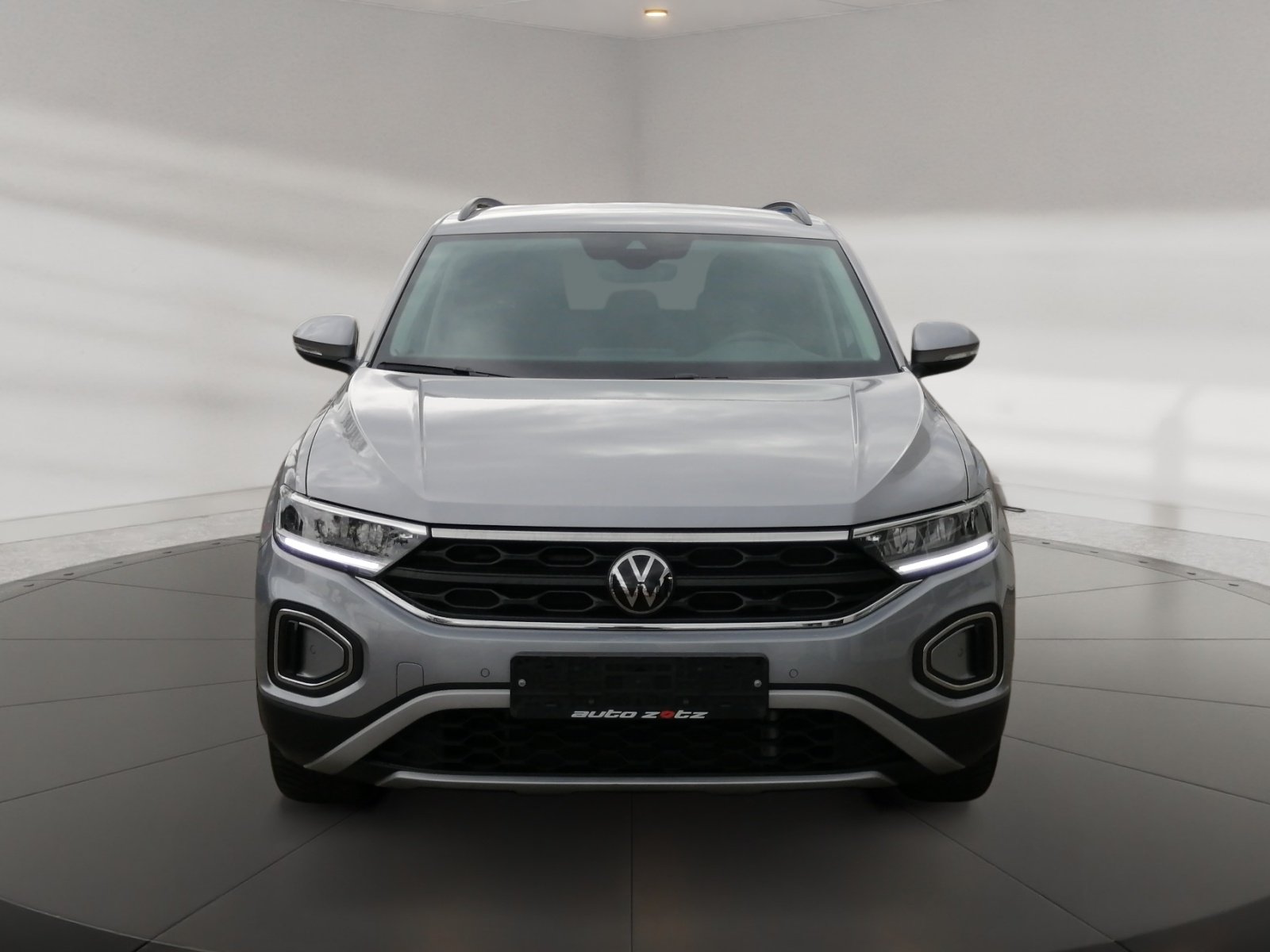 T-Roc MOVE 1.0 l TSI OPF  6-Gang PDC,Virtual,LED