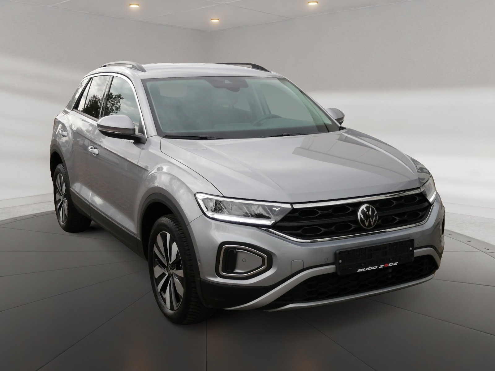 T-Roc MOVE 1.0 l TSI OPF  6-Gang PDC,Virtual,LED