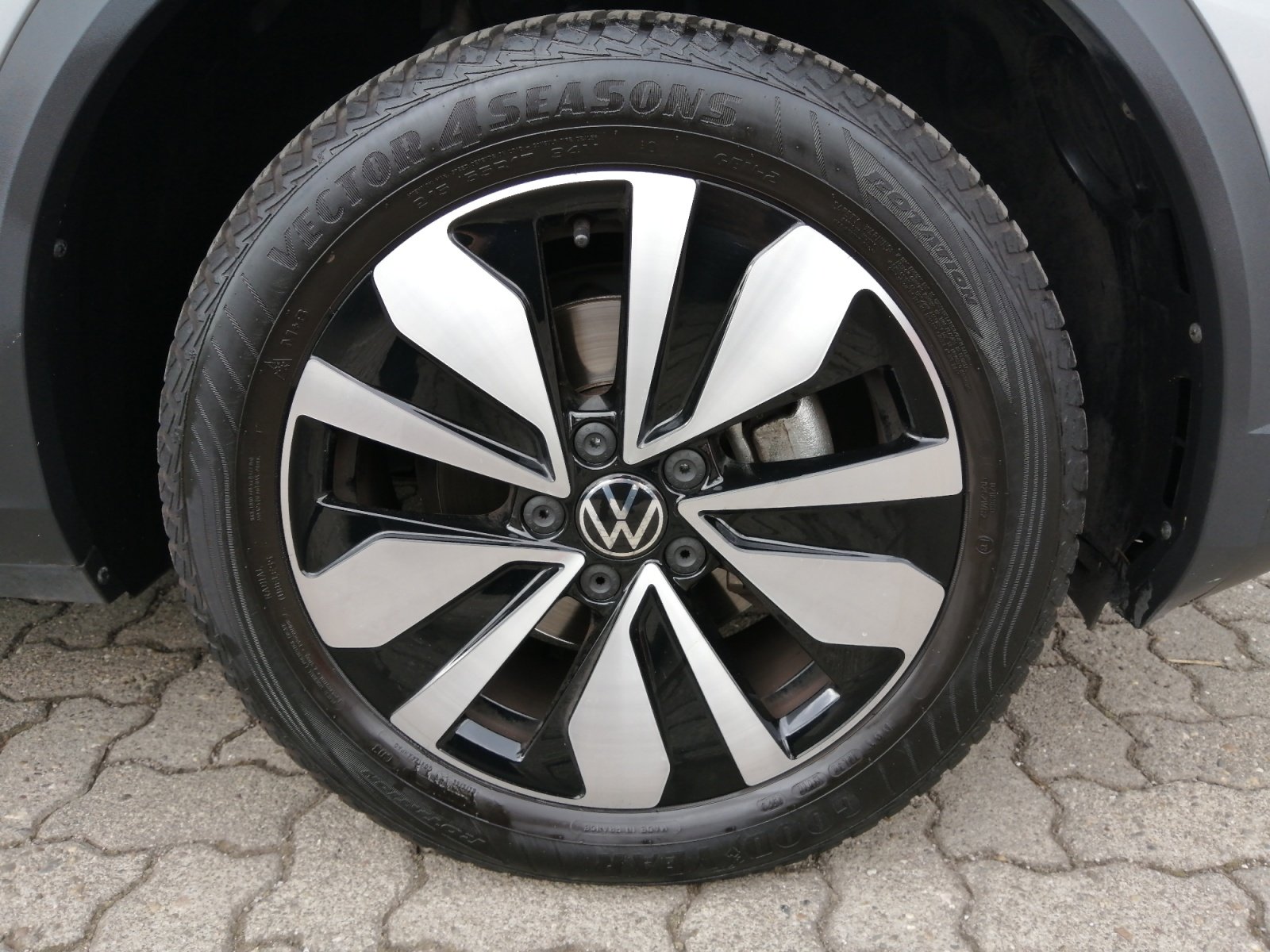 T-Roc MOVE 1.0 l TSI OPF  6-Gang PDC,Virtual,LED