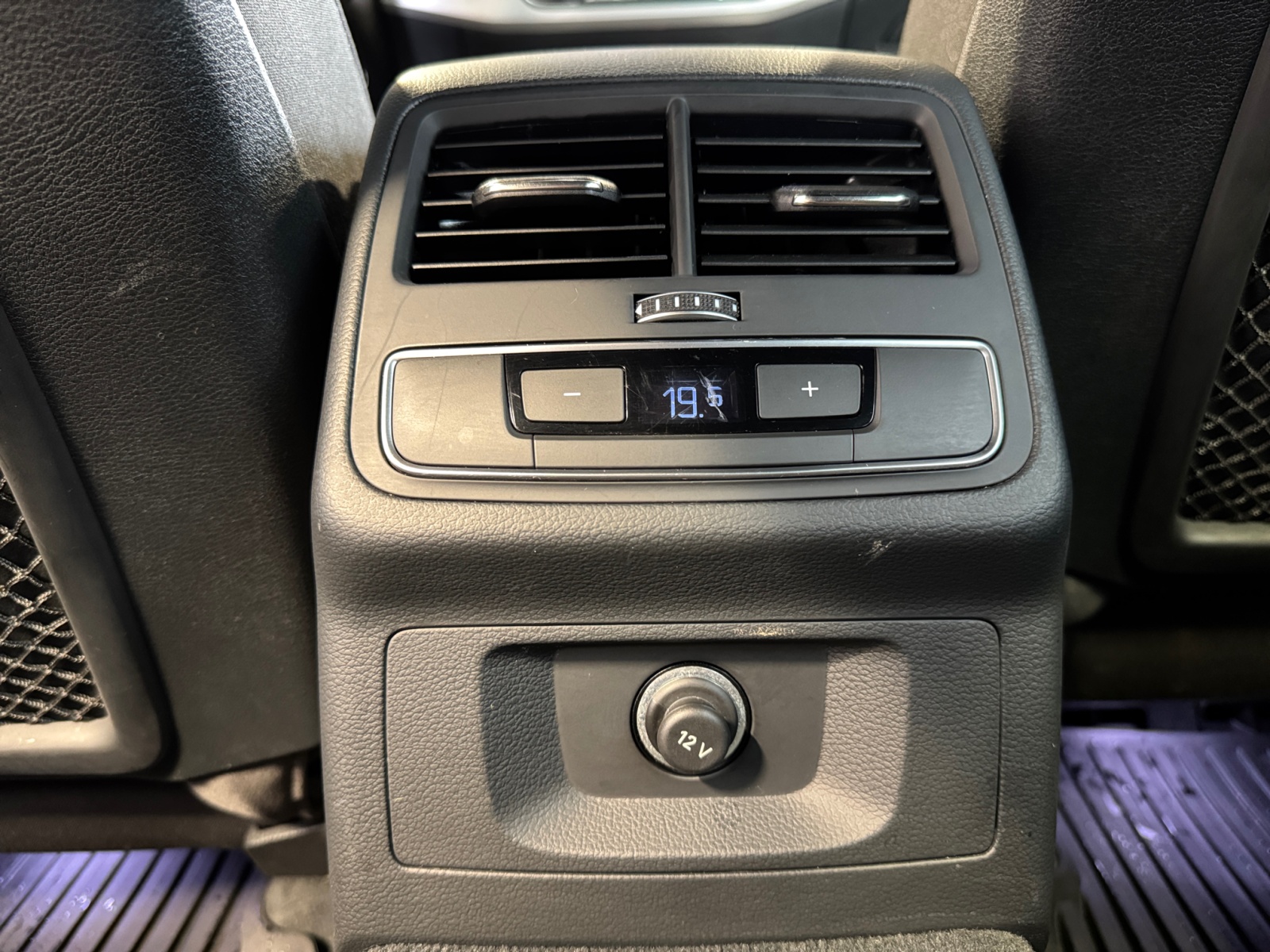 A4 Avant advanced 40TDI quattro BO,matrix,Kam.