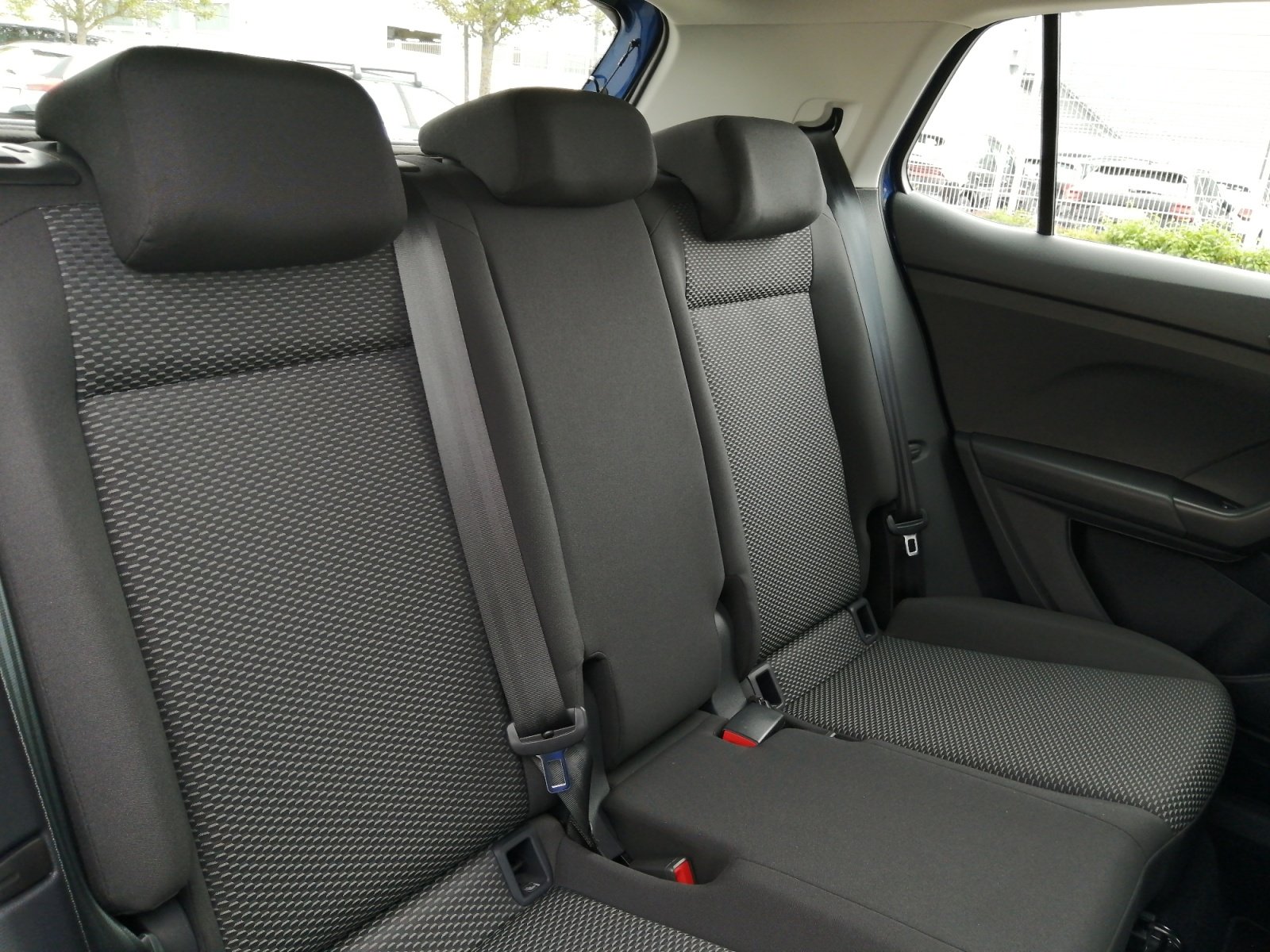 T-Cross 1.0 TSI OPF 81 kW 6-Gang PDC,AHK,2xKlima