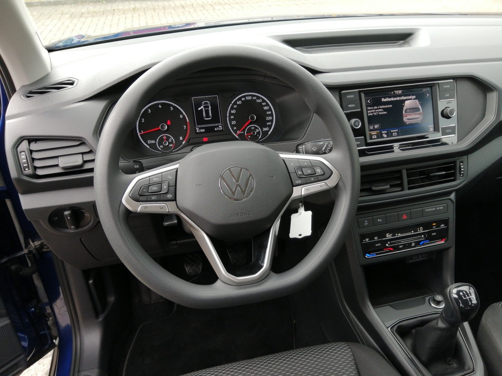 T-Cross 1.0 TSI OPF 81 kW 6-Gang PDC,AHK,2xKlima