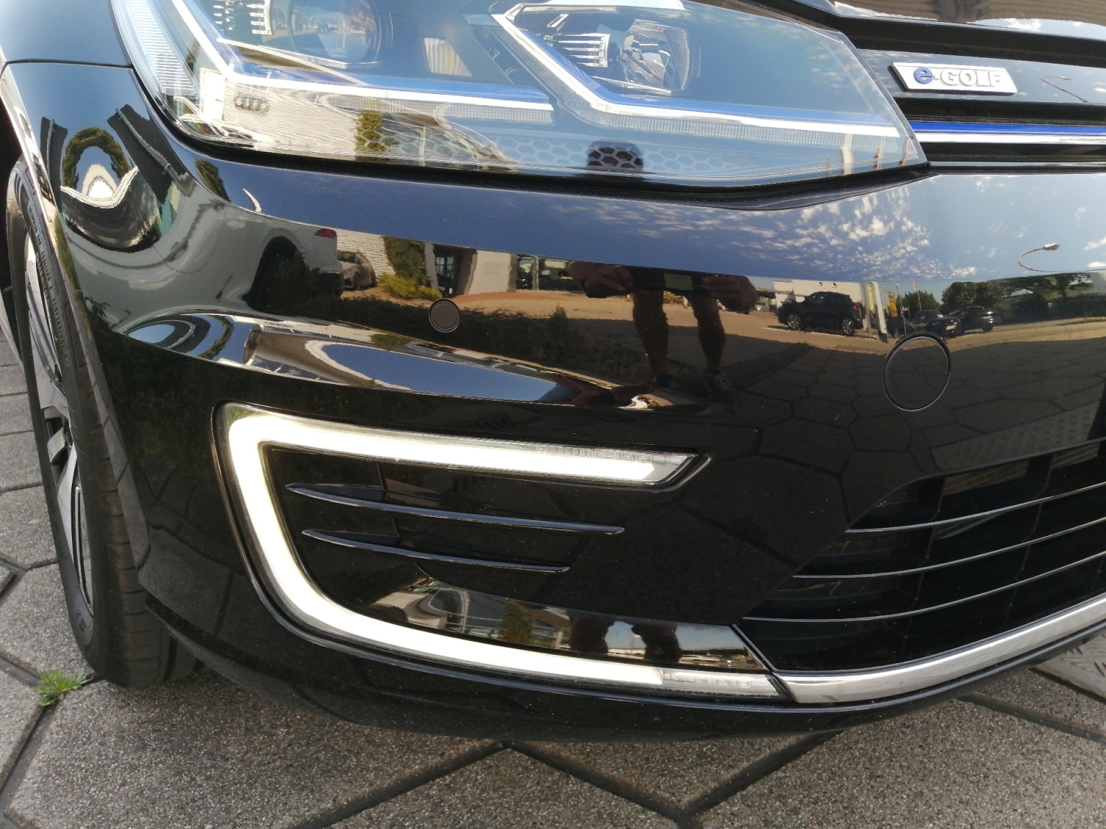 Golf VII e-GOLF ,PDC,Navi,LED,2xKlima,LM