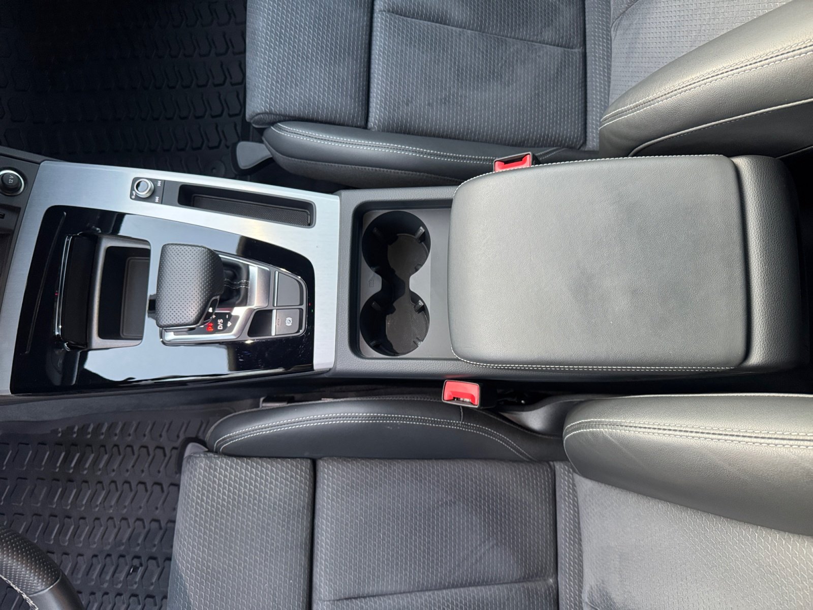 Q5 Sportback S line 40TFSI quattro S tronic PDC