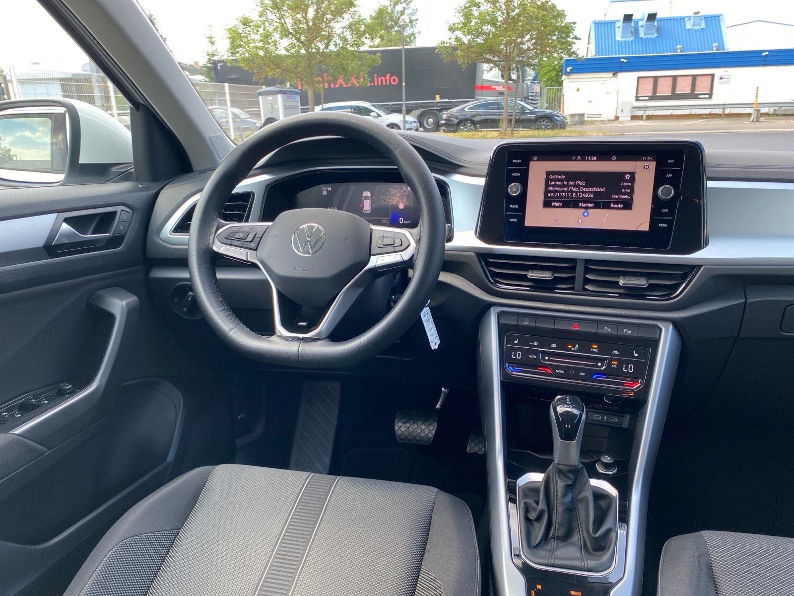T-Roc Life 1.5TSI DSG PDC,Virtual,ACC,LED,Navi