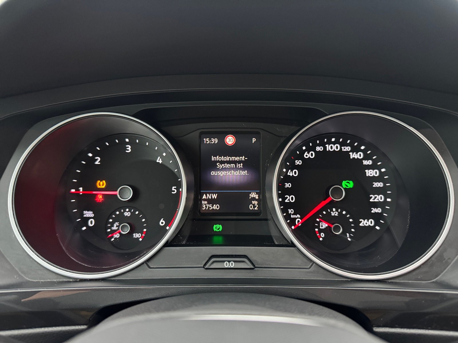 Tiguan Life 2.0 TDI DSG Kam.,PDC,ACC,AHK,LED,AUT