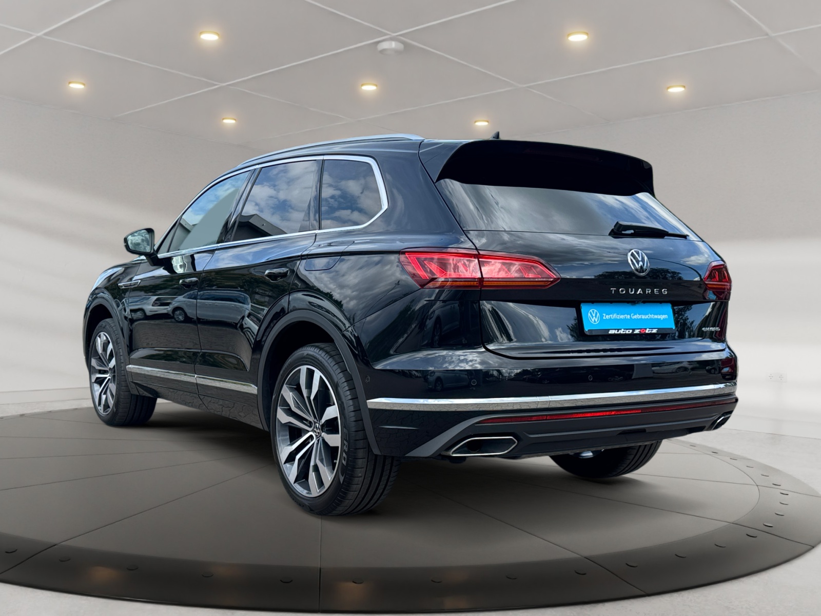 Touareg 3.0TSI eHybrid 4MOTION HUD,PDC